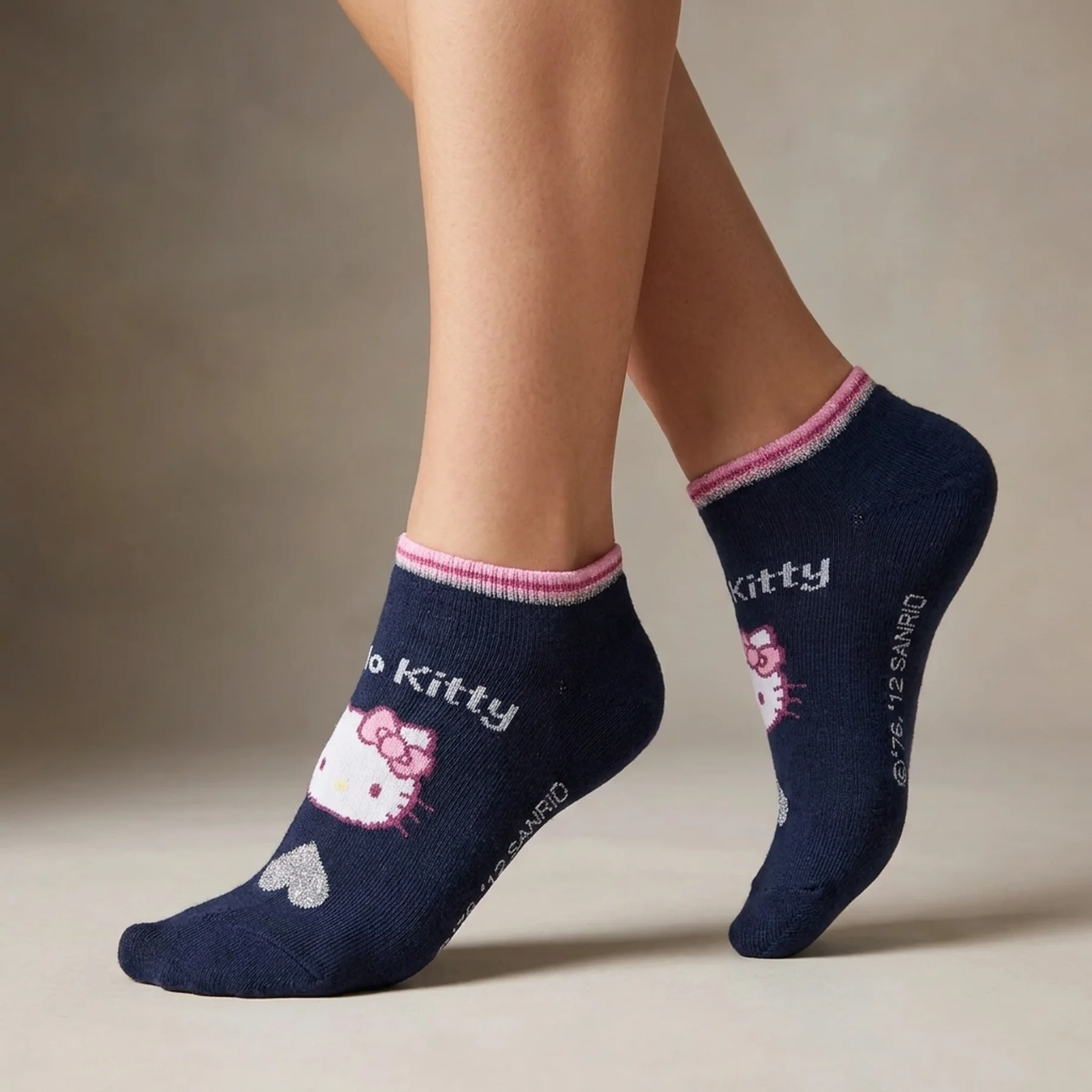 Шкарпетки HELLO KITTY TETE DE HK + COEUR + HK синій Діт 35 - 41