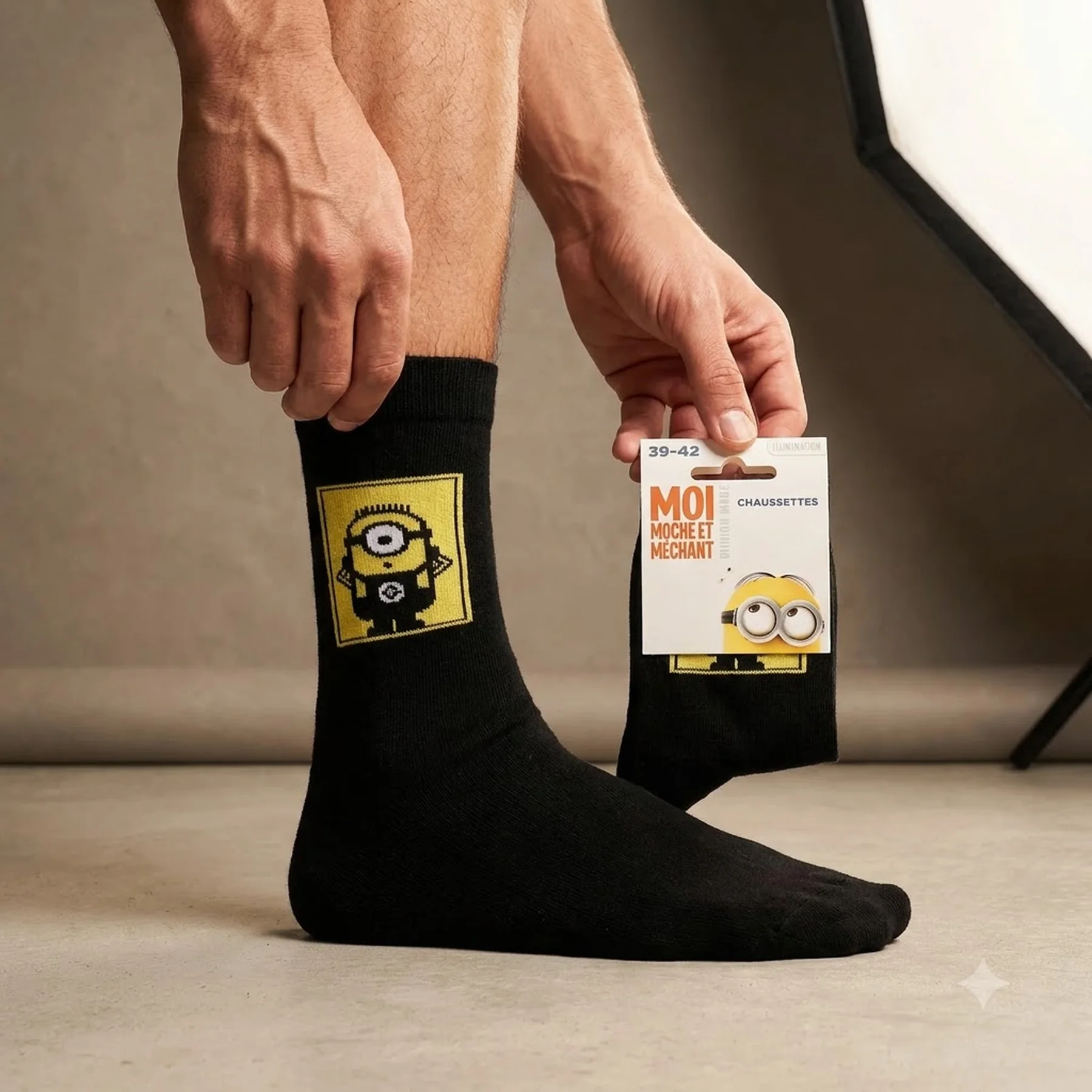 Шкарпетки Minion DANS CARRE чорний Діт 43-46