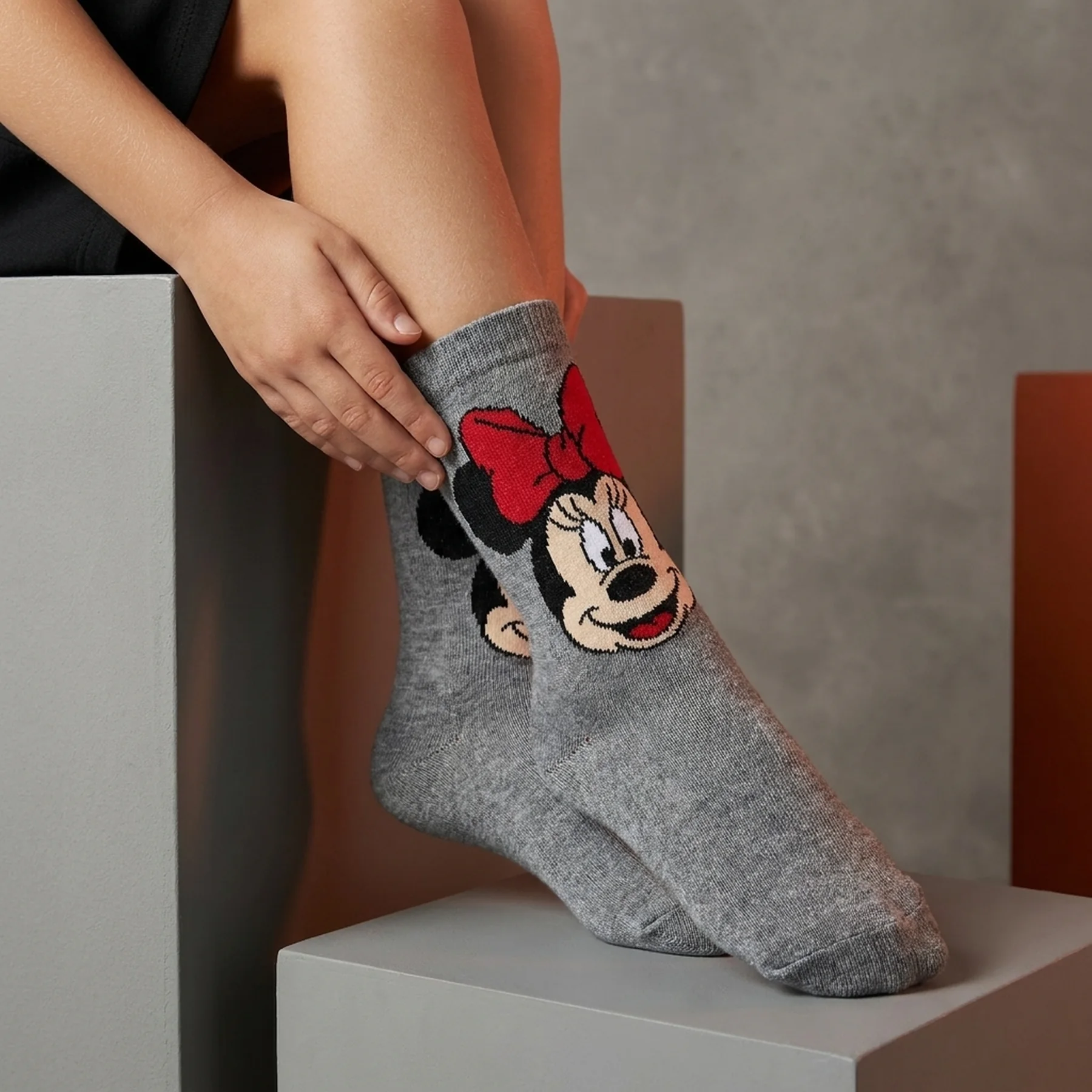 Шкарпетки MINNIE MAIN DEVANT BOUCHE сірий Діт 31-35, арт.83153531-6