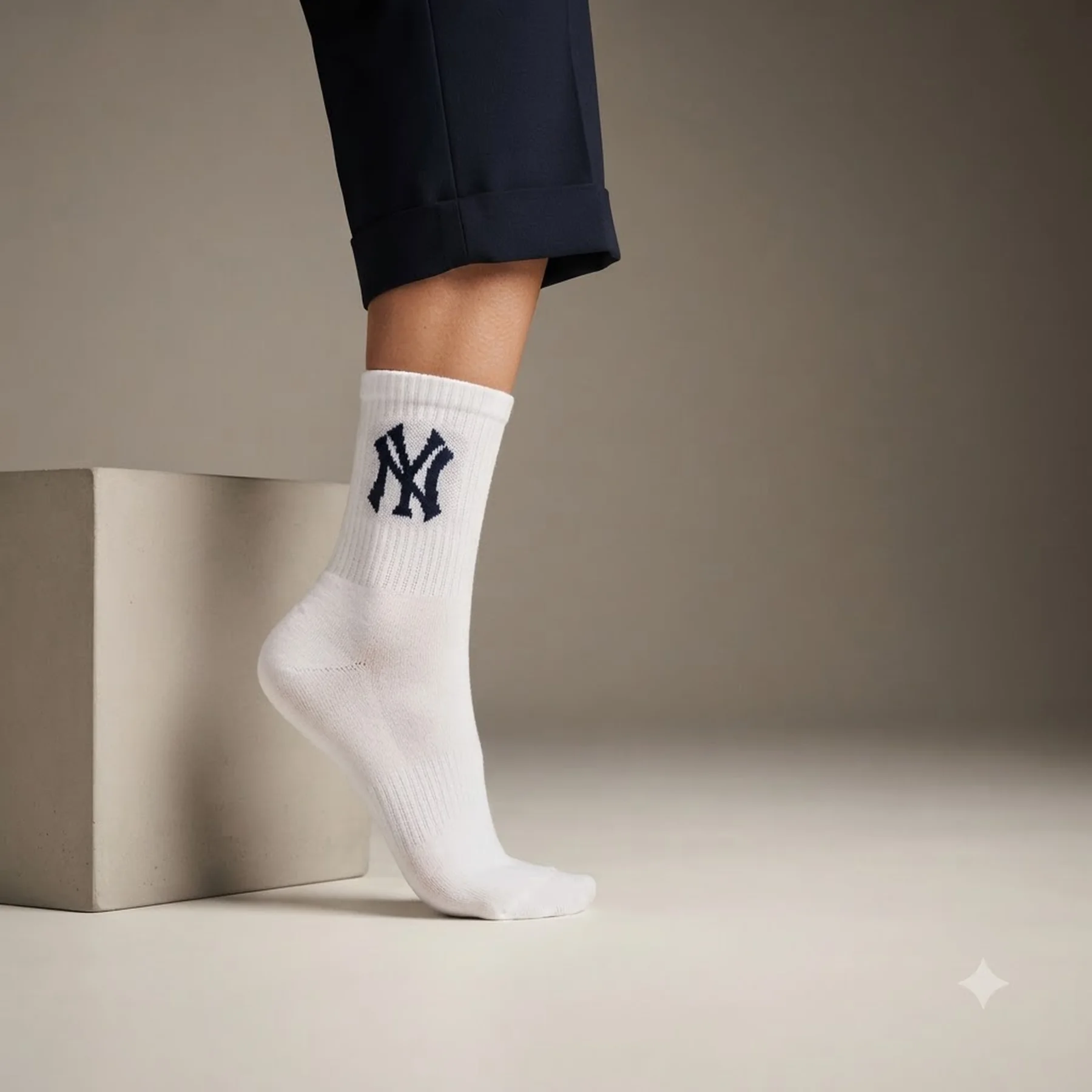 Шкарпетки New York Yankees 3 pk Crew білий Уні 35-38