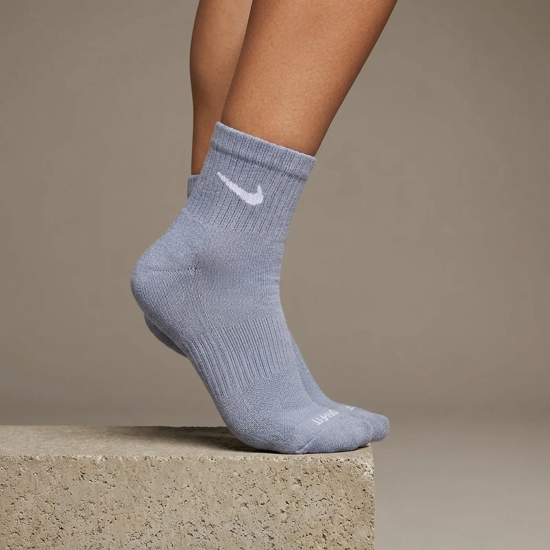 Шкарпетки Nike Everyday Plus Cushioned (SX6890-933)