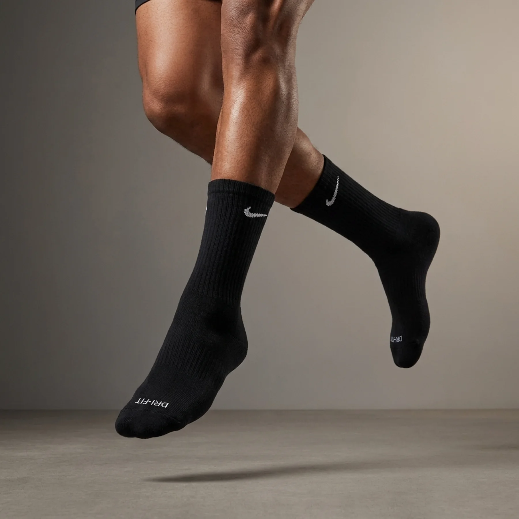 Шкарпетки Nike Nike Evry Plus Cush Crew (SX6888-010)