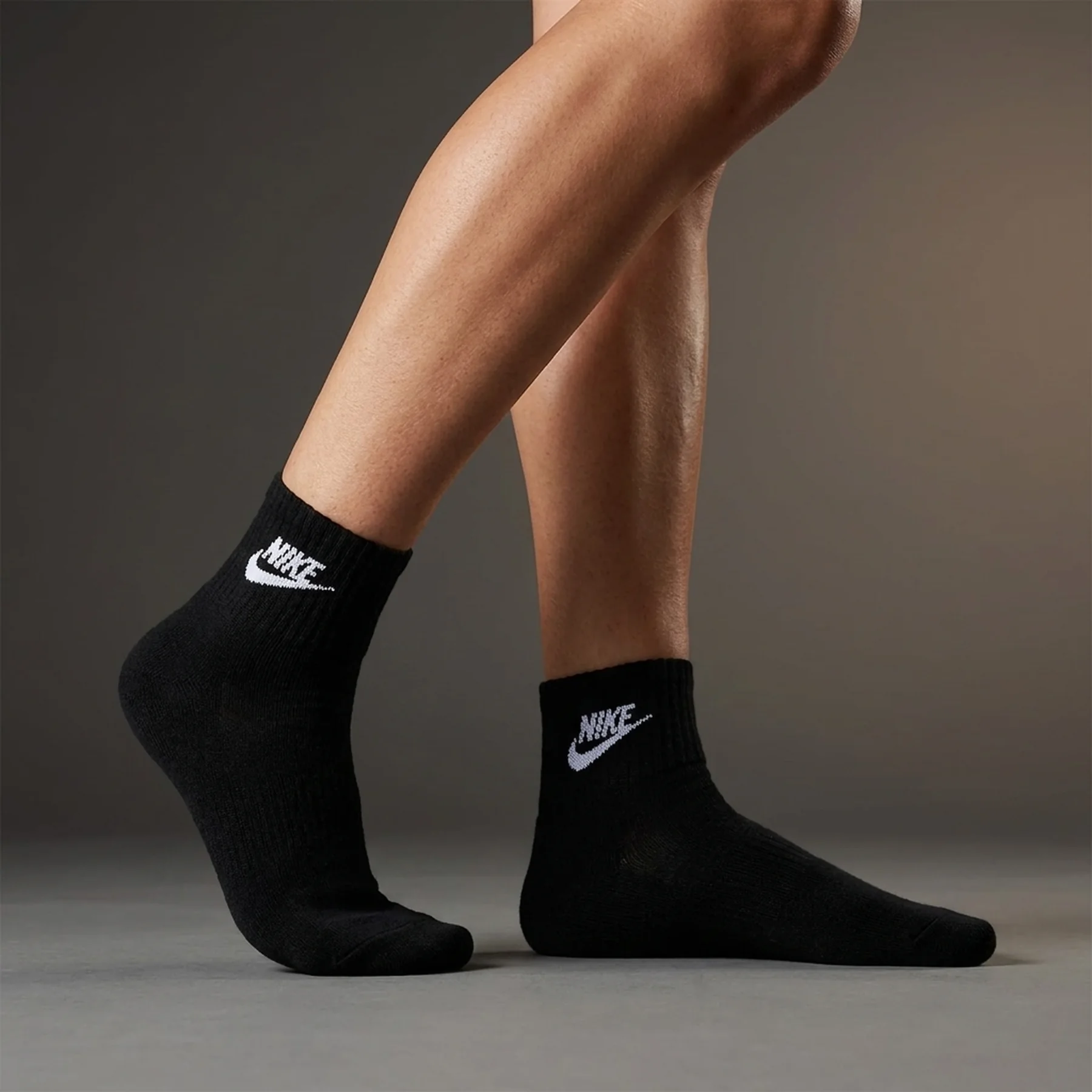 Шкарпетки Nike Nsw Everyday Essential An (DX5074-010)
