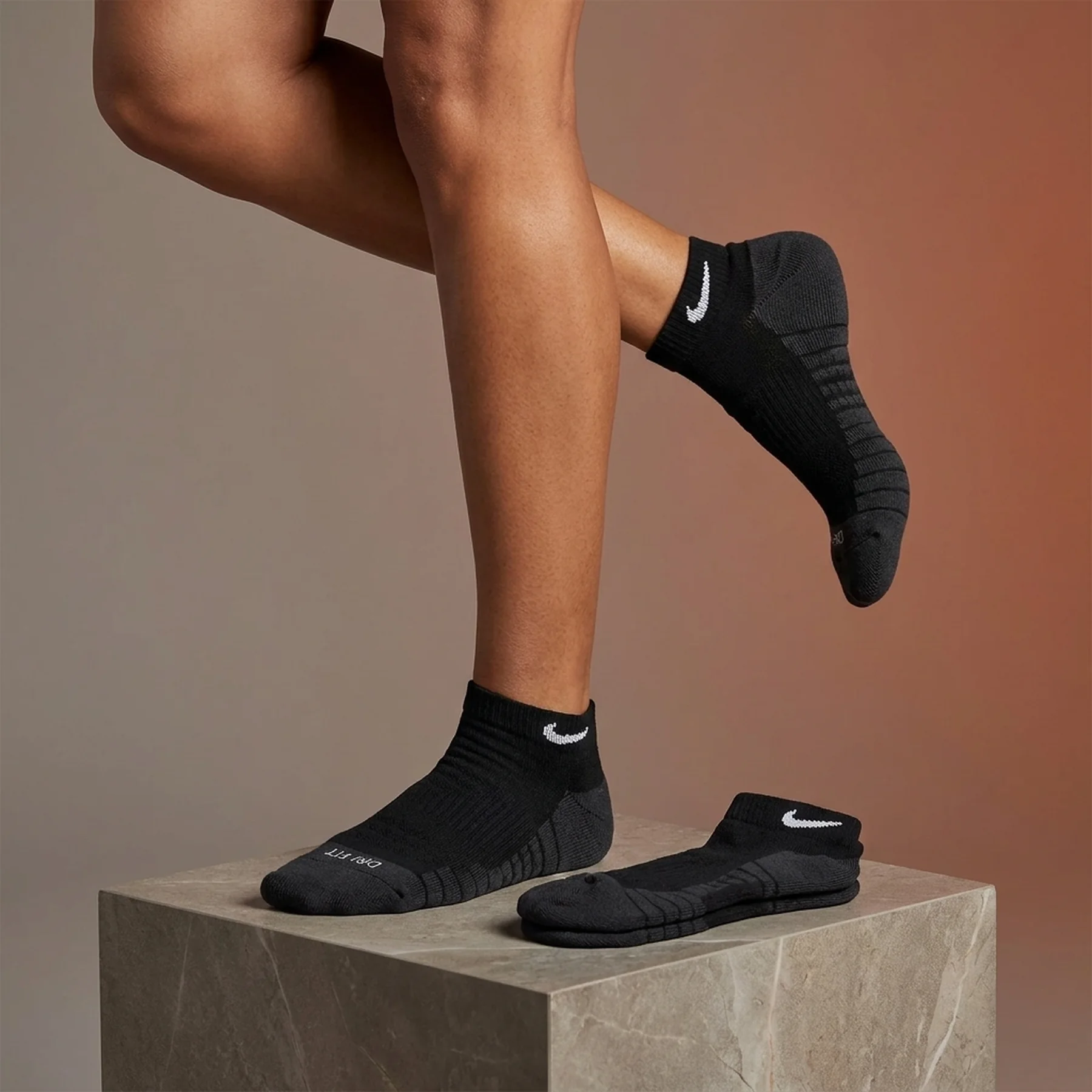 Шкарпетки Nike U NK EVERYDAY MAX CUSH NS 3 пари