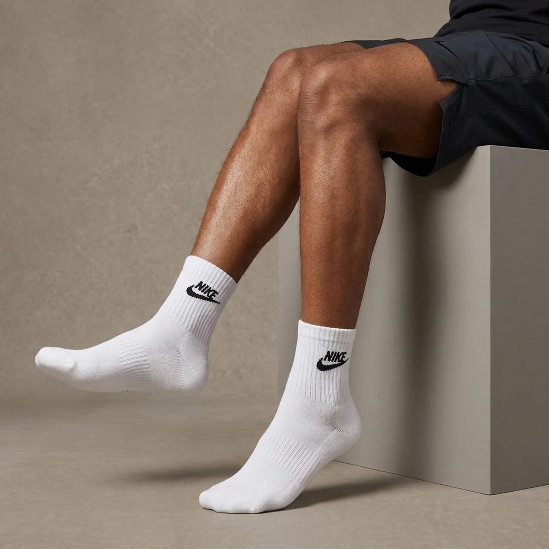 Шкарпетки Nike U NK NSW EVERYDAY ESSENTIAL AN 3 пари