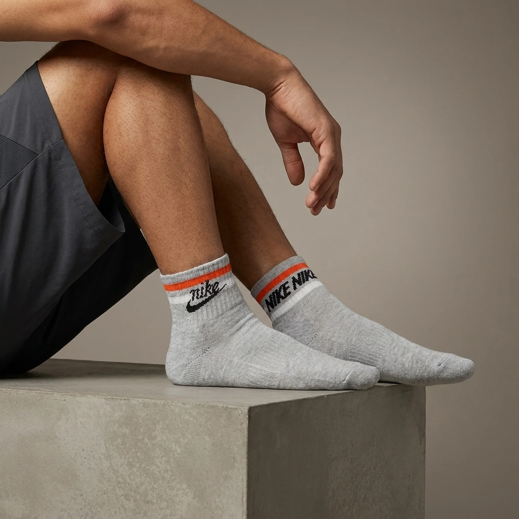 Шкарпетки Nike U NK NSW EVERYDAY ESSENTIAL AN 3 пари