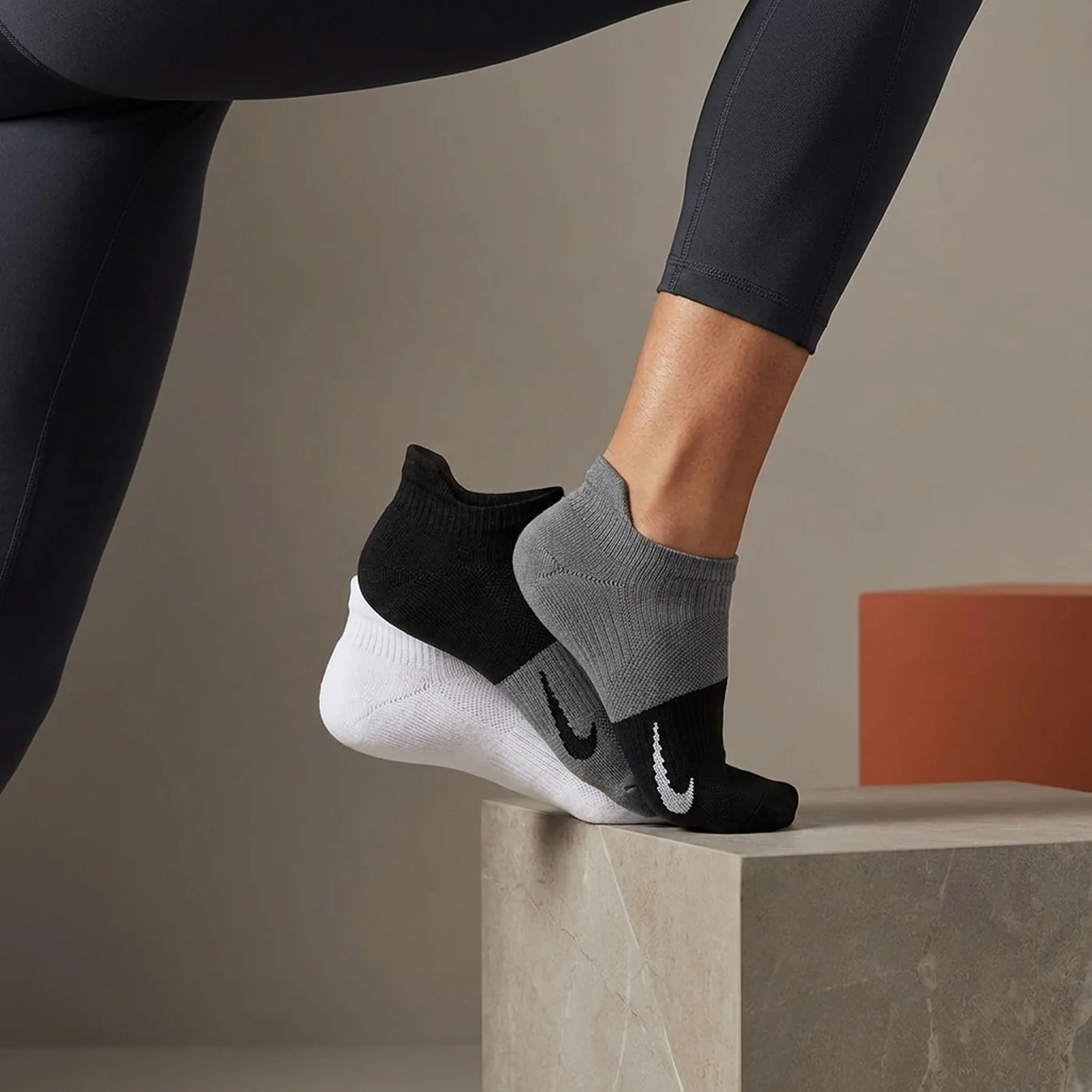 Шкарпетки Nike W Nk Everyday Plus Lightweight 3Pp (CV2964-904)