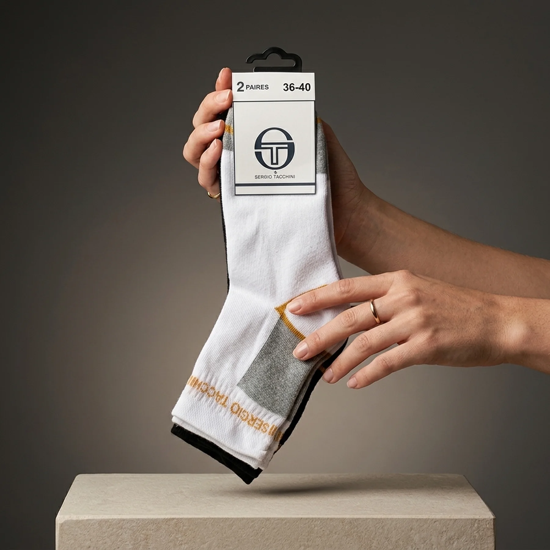 Шкарпетки Sergio Tacchini 3-pack чорний, білий Уні 36-40