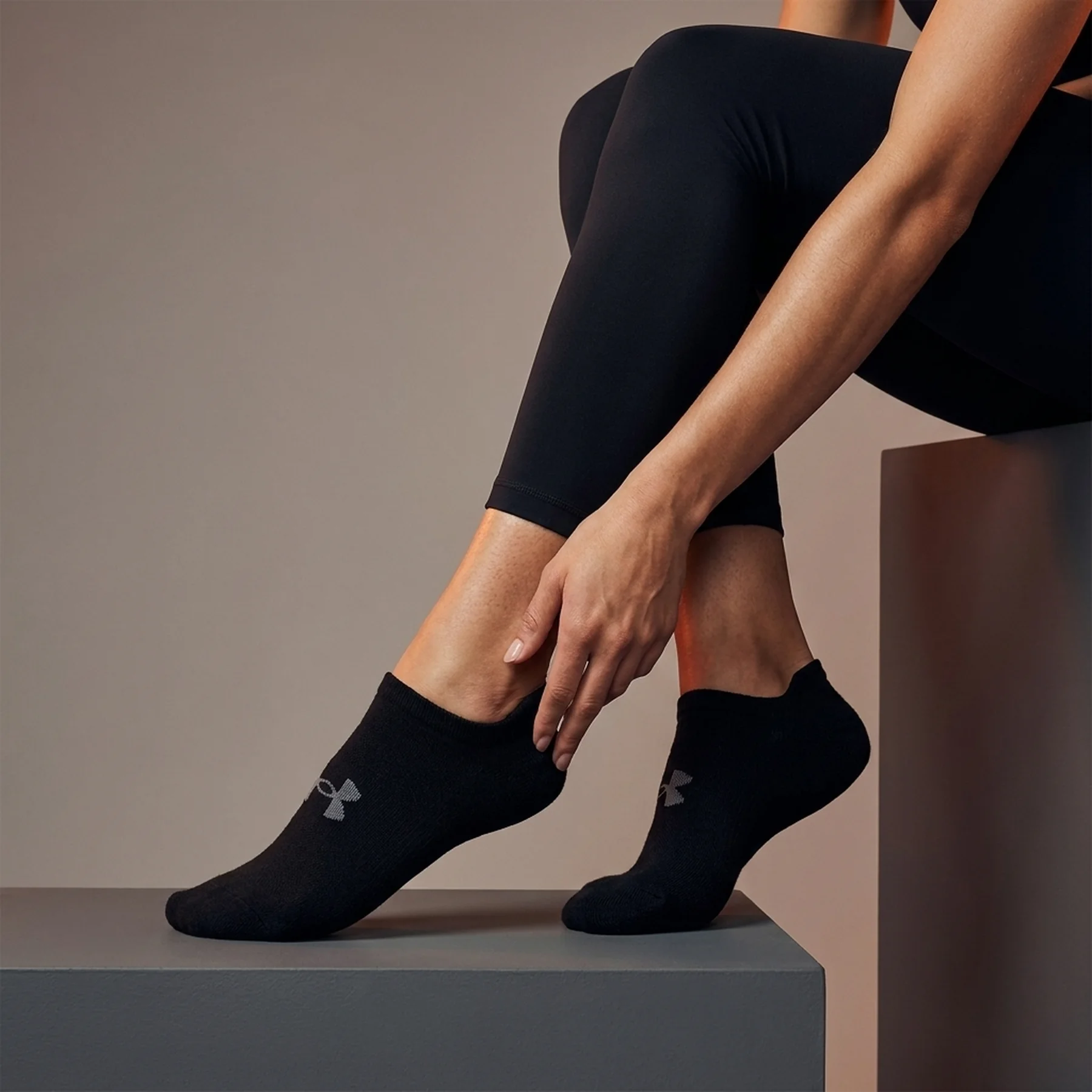 Шкарпетки Under Armour Ua Essential Ultralowtab 3Pk (1351784-002)