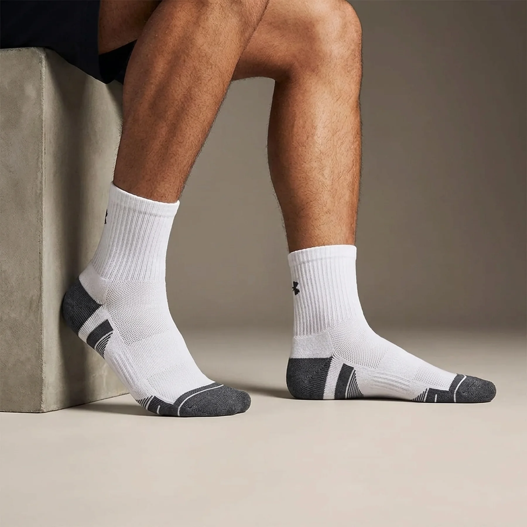Шкарпетки Under Armour Ua Performance Tech 3Pk Qtr (1379510-100)