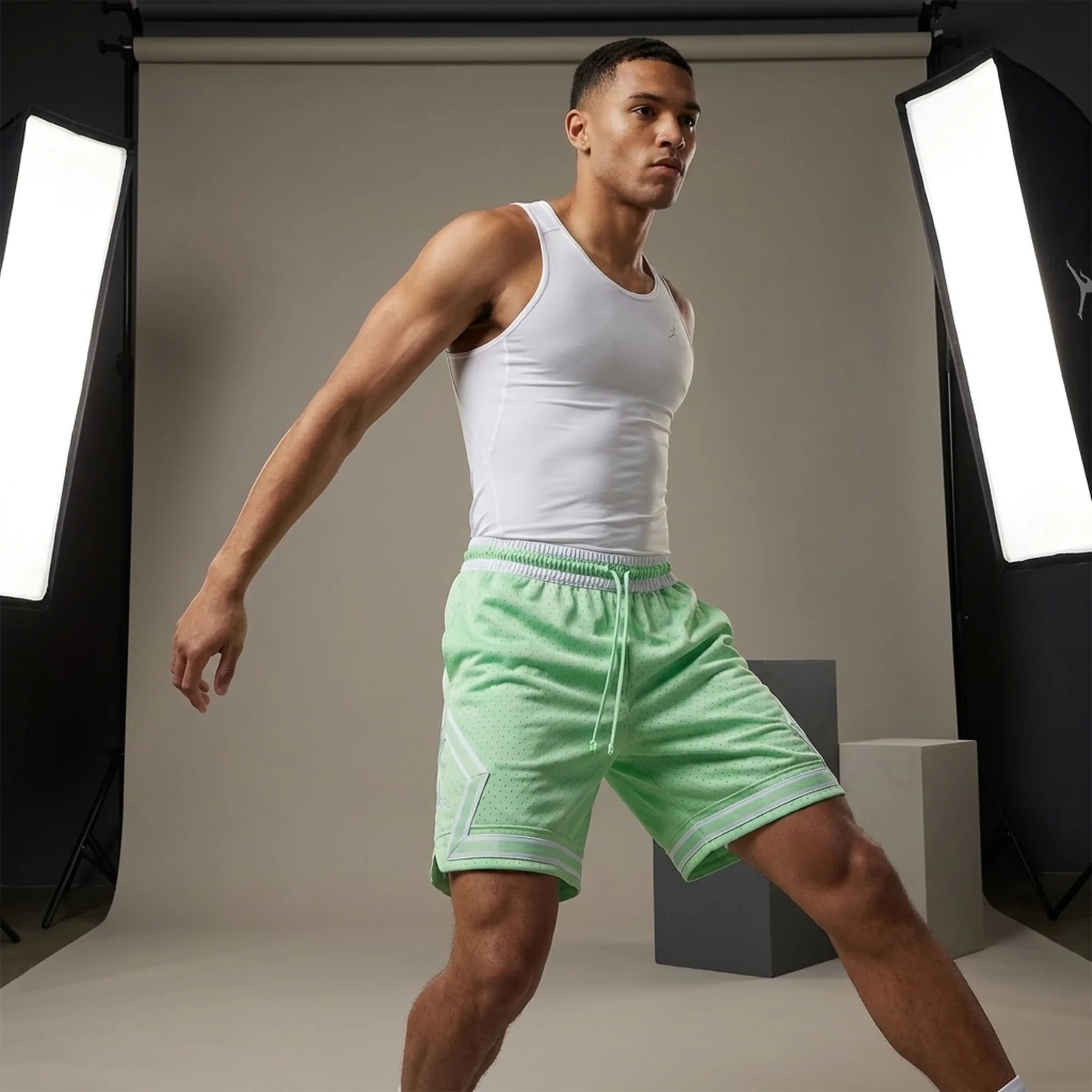 Шорти чоловічі Jordan Dri-Fit Mesh Diamond Shorts (HF9910-376)