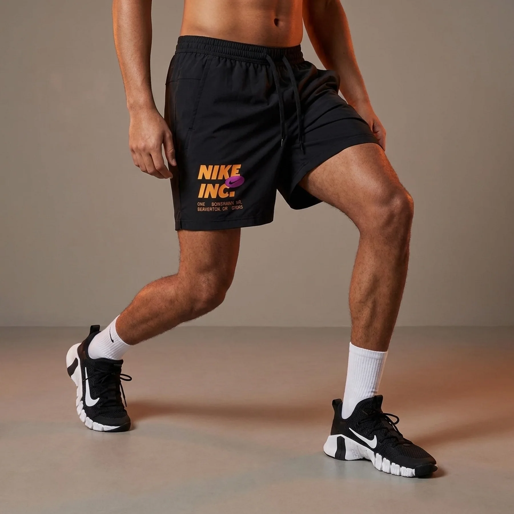 Шорти чоловічі Nike Form Dri-Fit 18Cm (Approx.) Unlined Fitness (FN3992-010)