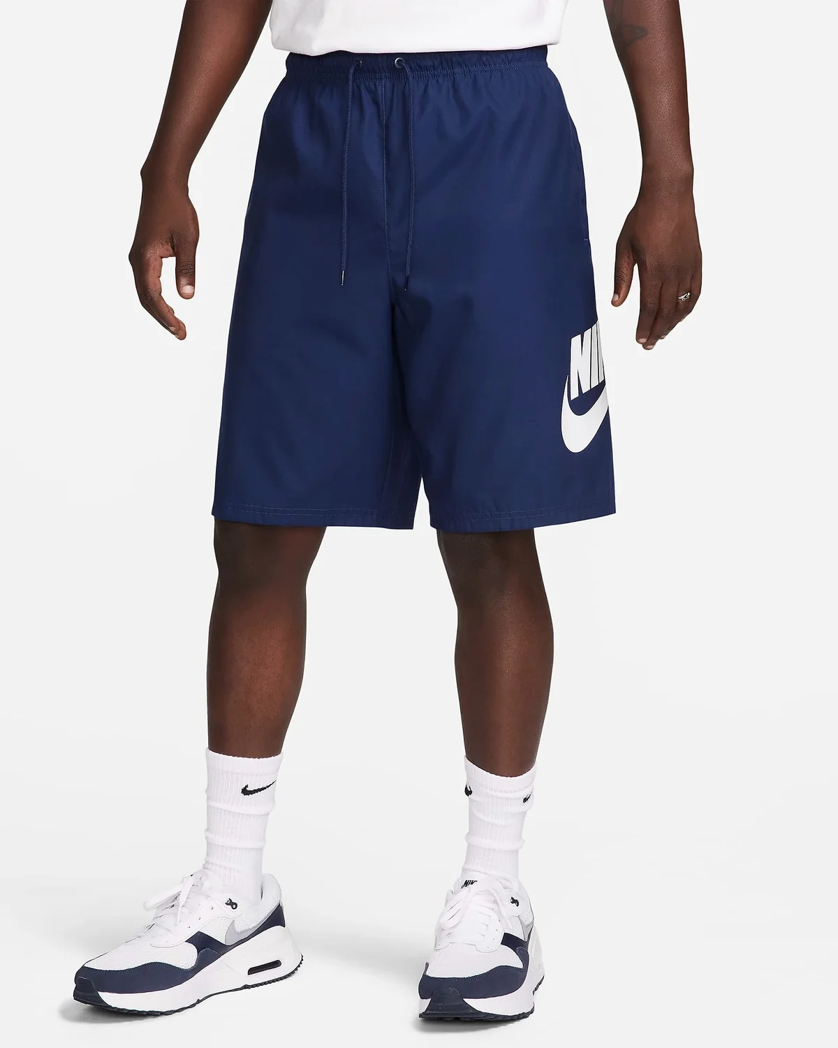 Шорти чоловічі Nike Men's Woven Shorts Nike Club (FN3303-410)