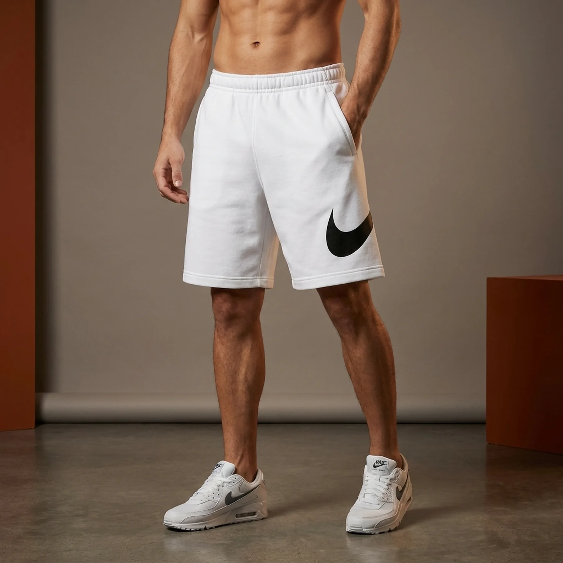 Шорти чоловічі Nike Sportswear Club (BV2721-100)