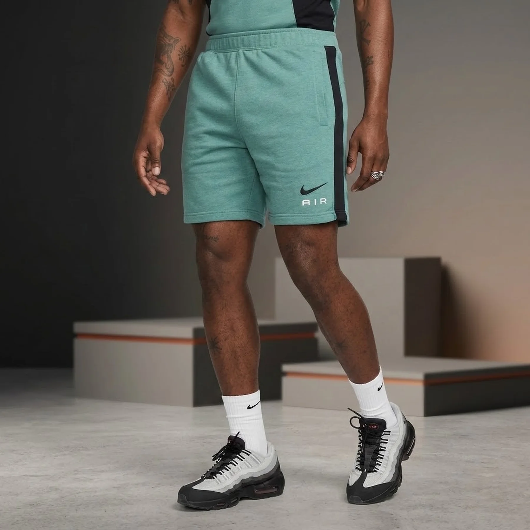 Шорти чоловічі Nike Swoosh Air Short French Terry (FN7701-361)