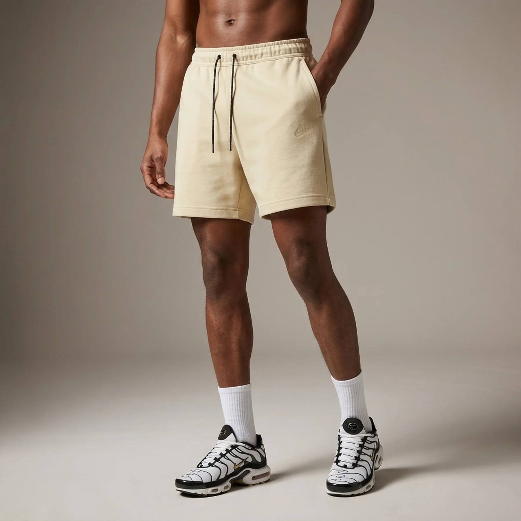 Шорти чоловічі Nike Tech Lghtwht Short (DX0828-783)