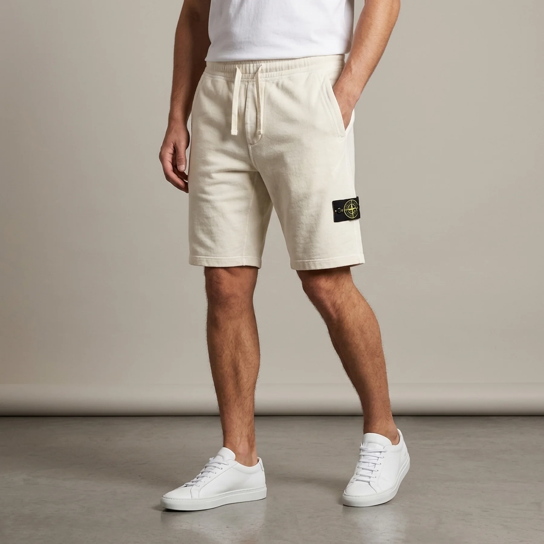 Шорти чоловічі Stone Island Felpa Bermuda Ivory Shorts
