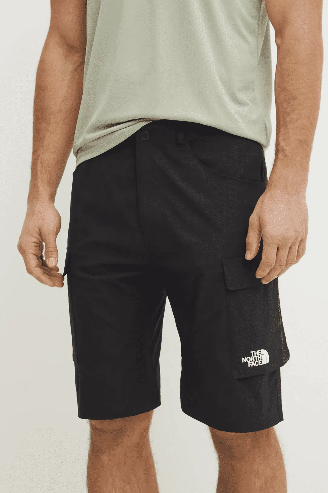 Шорти чоловічі The North Face Exploration Cargo Short Black (0A8BGGJK31)