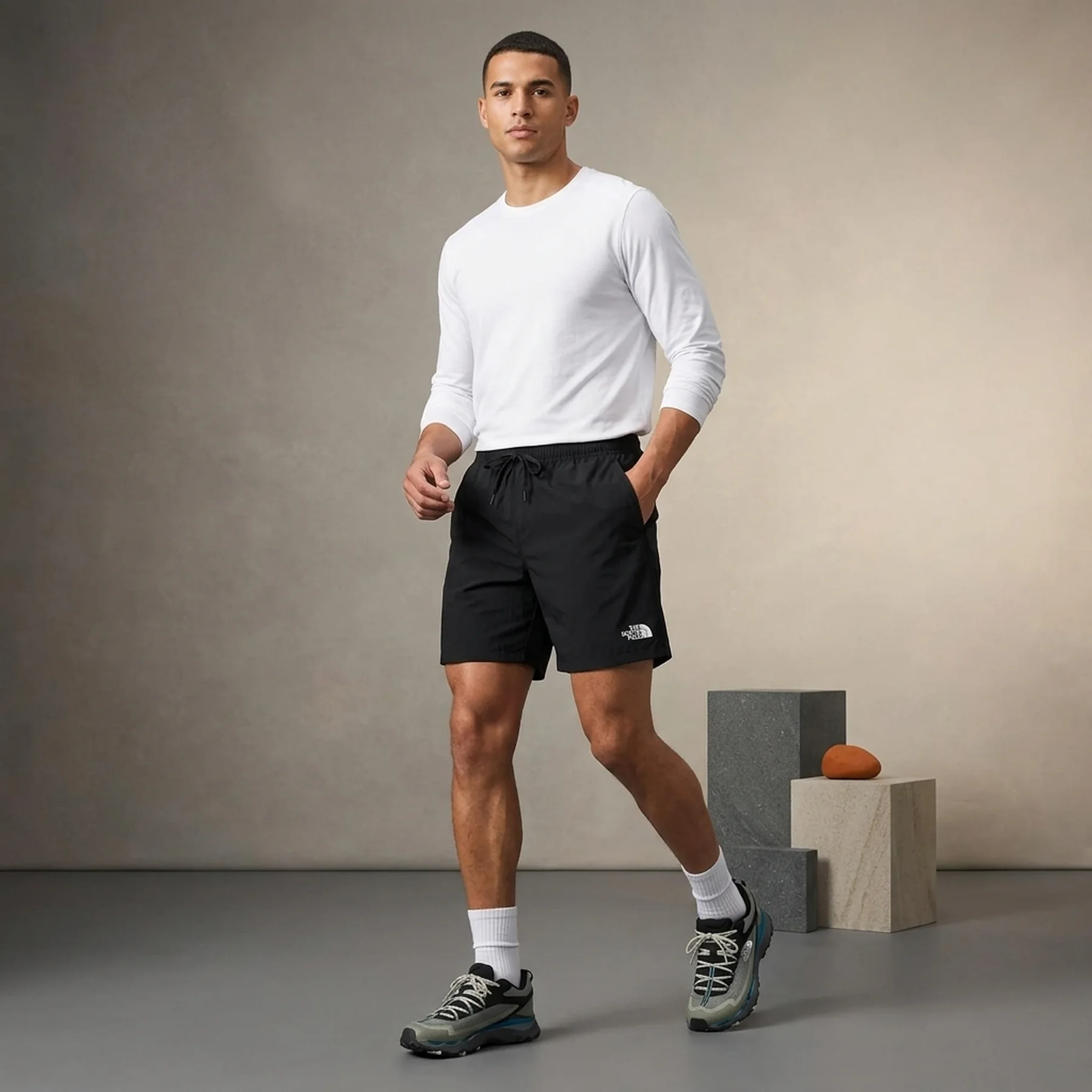 Шорти чоловічі The North Face Short Action 2.0 (NF0A87TJJK3)