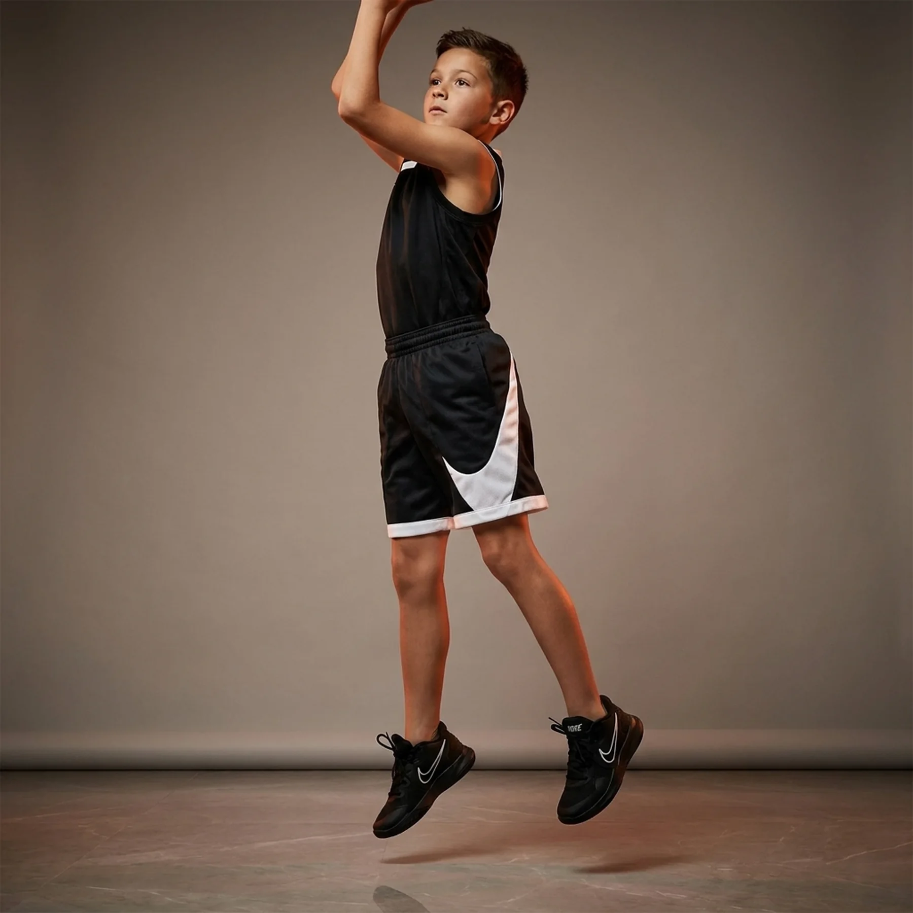 Шорти дитячі Nike Dri-Fit Boys Basketball (DM8186-010)