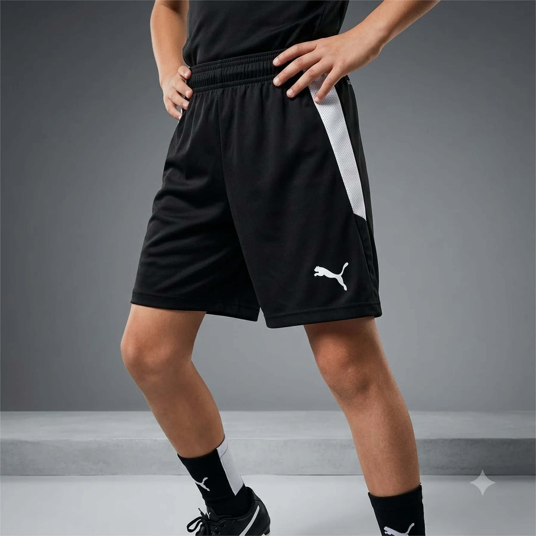 Шорти Puma teamLIGA Shorts Jr чорний, білий дитячий 140 см (704931-03)