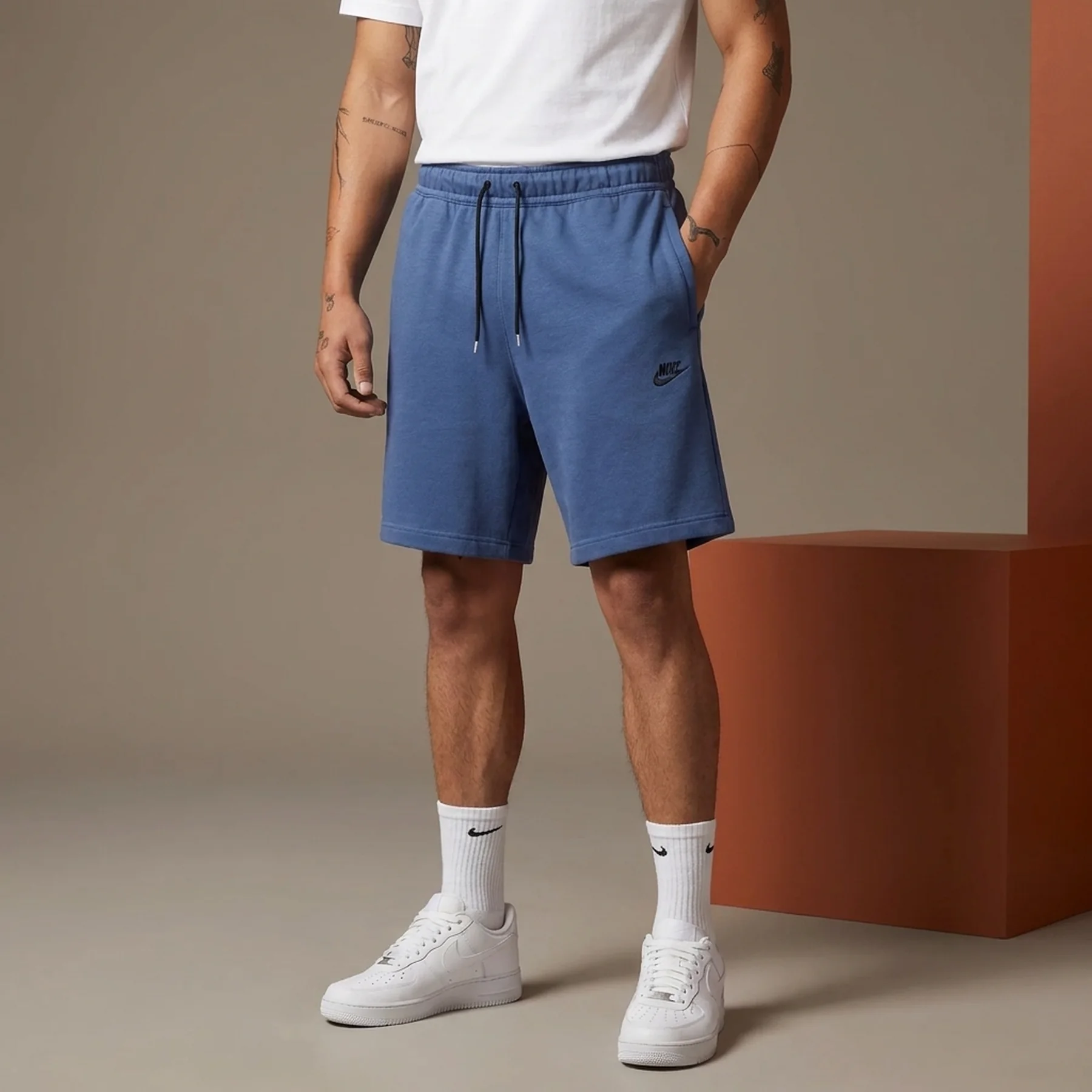 Шорти Nike Club