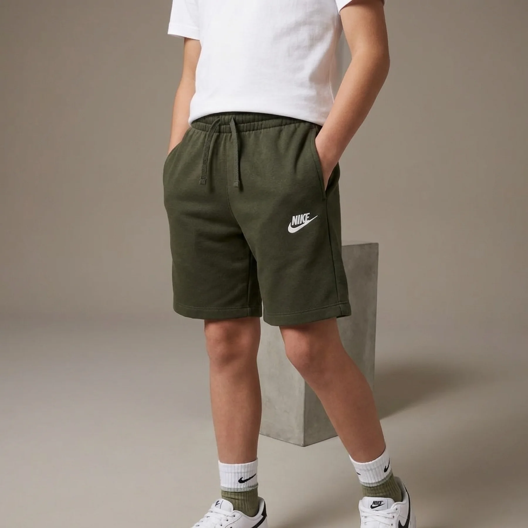 Шорти підліткові Nike Children's Shorts (DA0806-325)