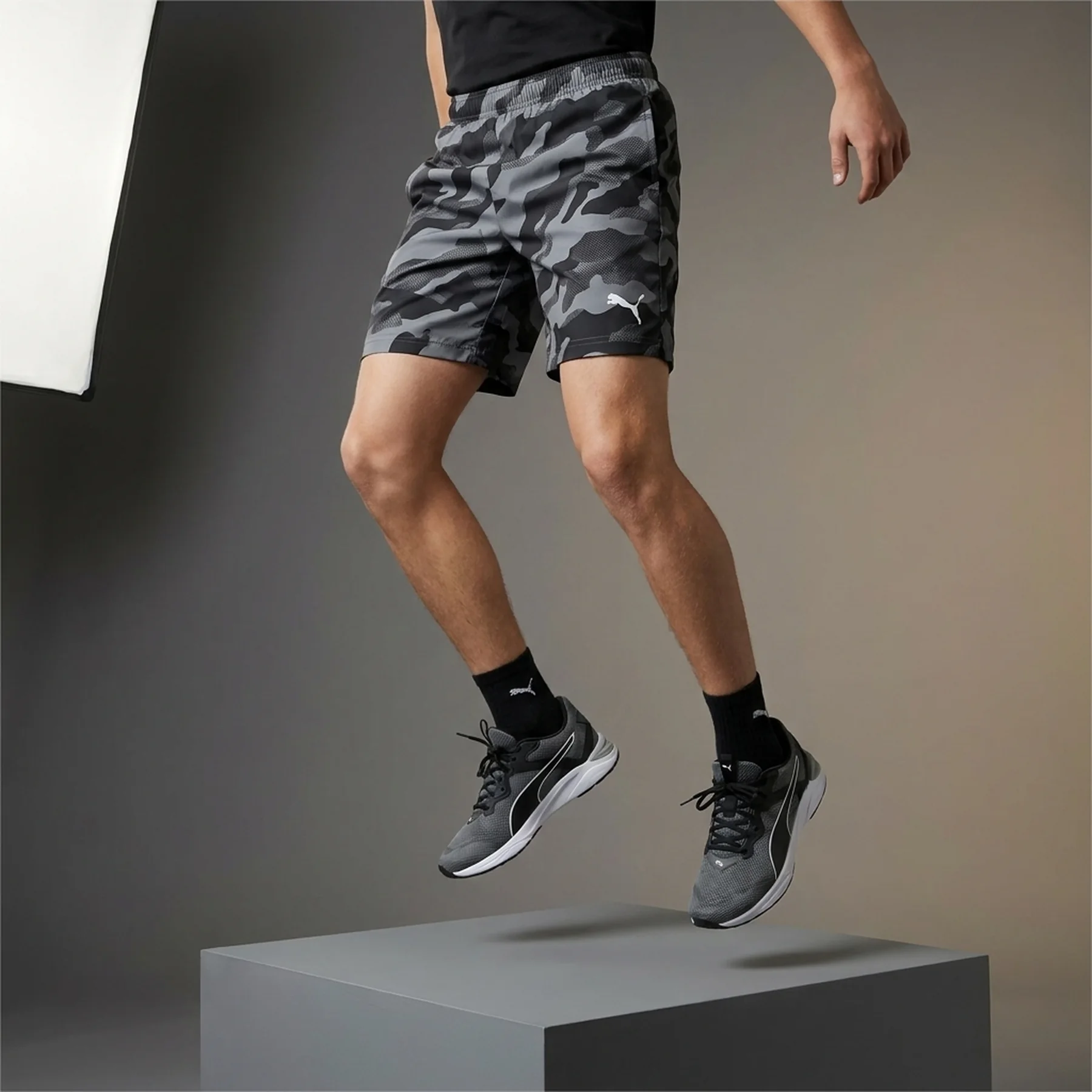 Шорти підліткові Puma Essentials+ (674078-01)