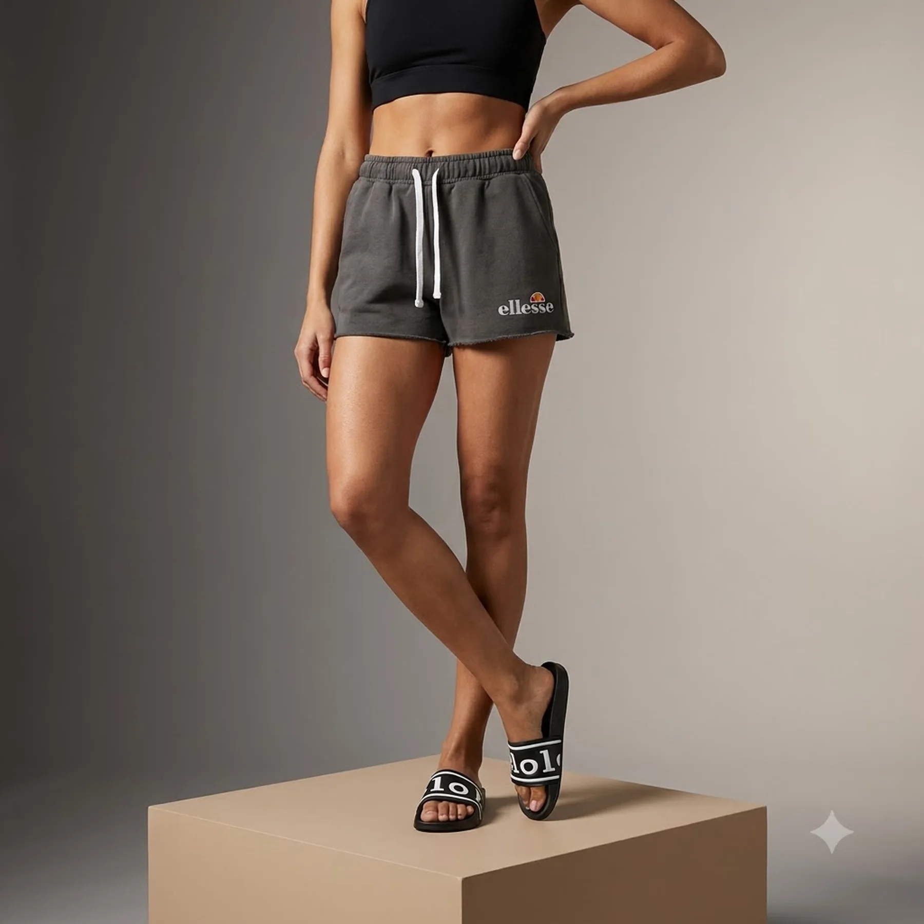 Шорти жіночі Ellesse Colieur Short (SGM14015-BLACK)