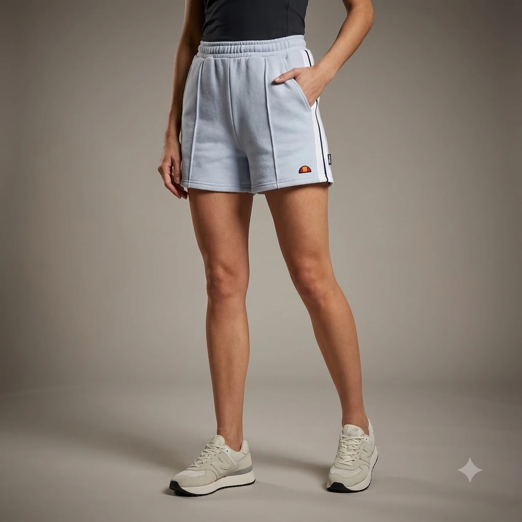 Шорти жіночі Ellesse Consuella Short (SGV19975-426)
