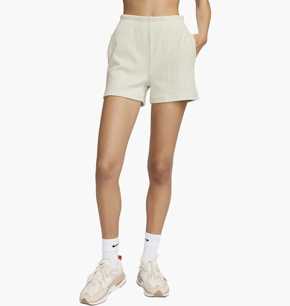 Шорти жіночі Nike Sportswear Chill Knit High-Waisted Slim 3 Ribbed Shorts Beige (FN3674-104)
