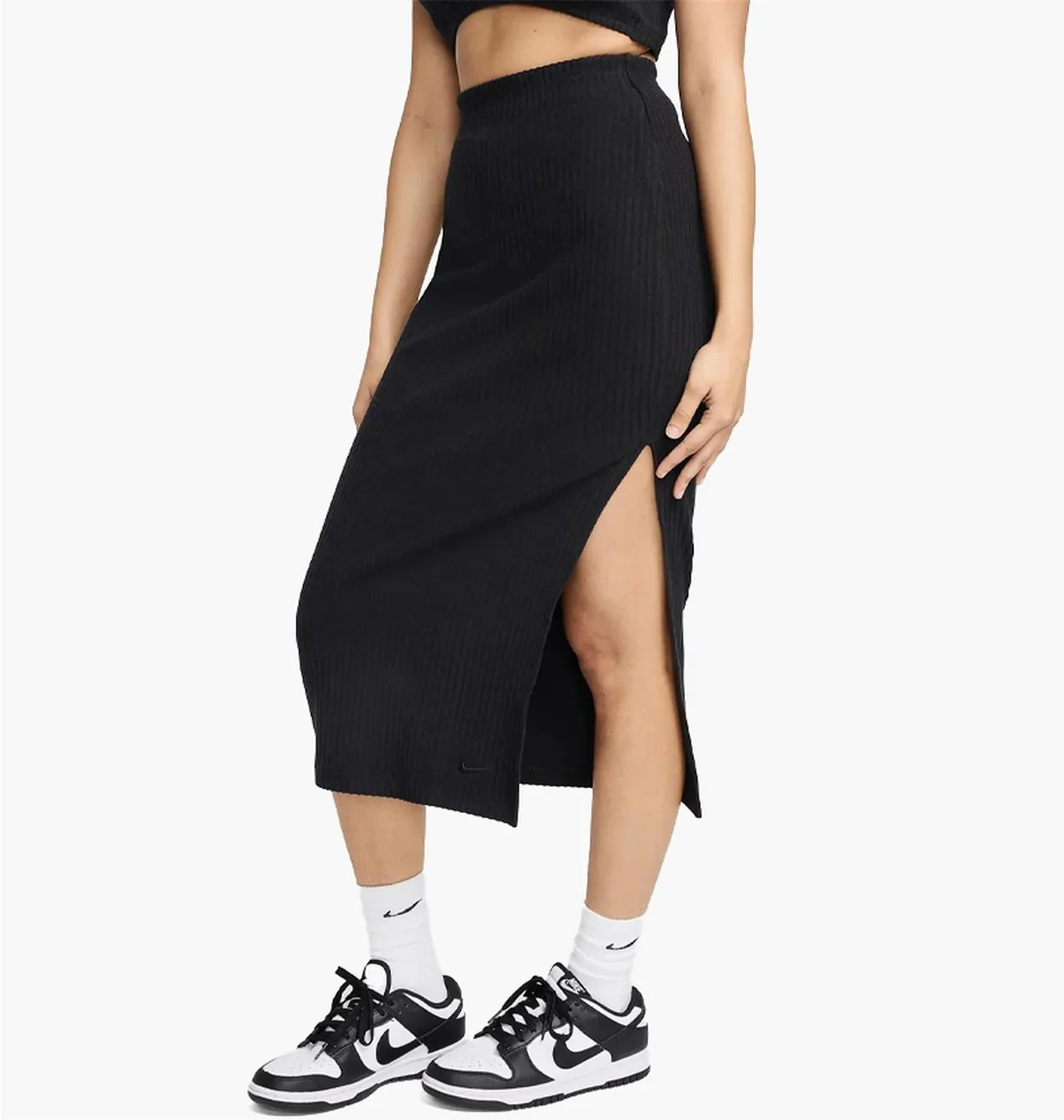 Шорти жіночі Nike Sportswear Chill Knit Ribbed Md (FQ1636-010)