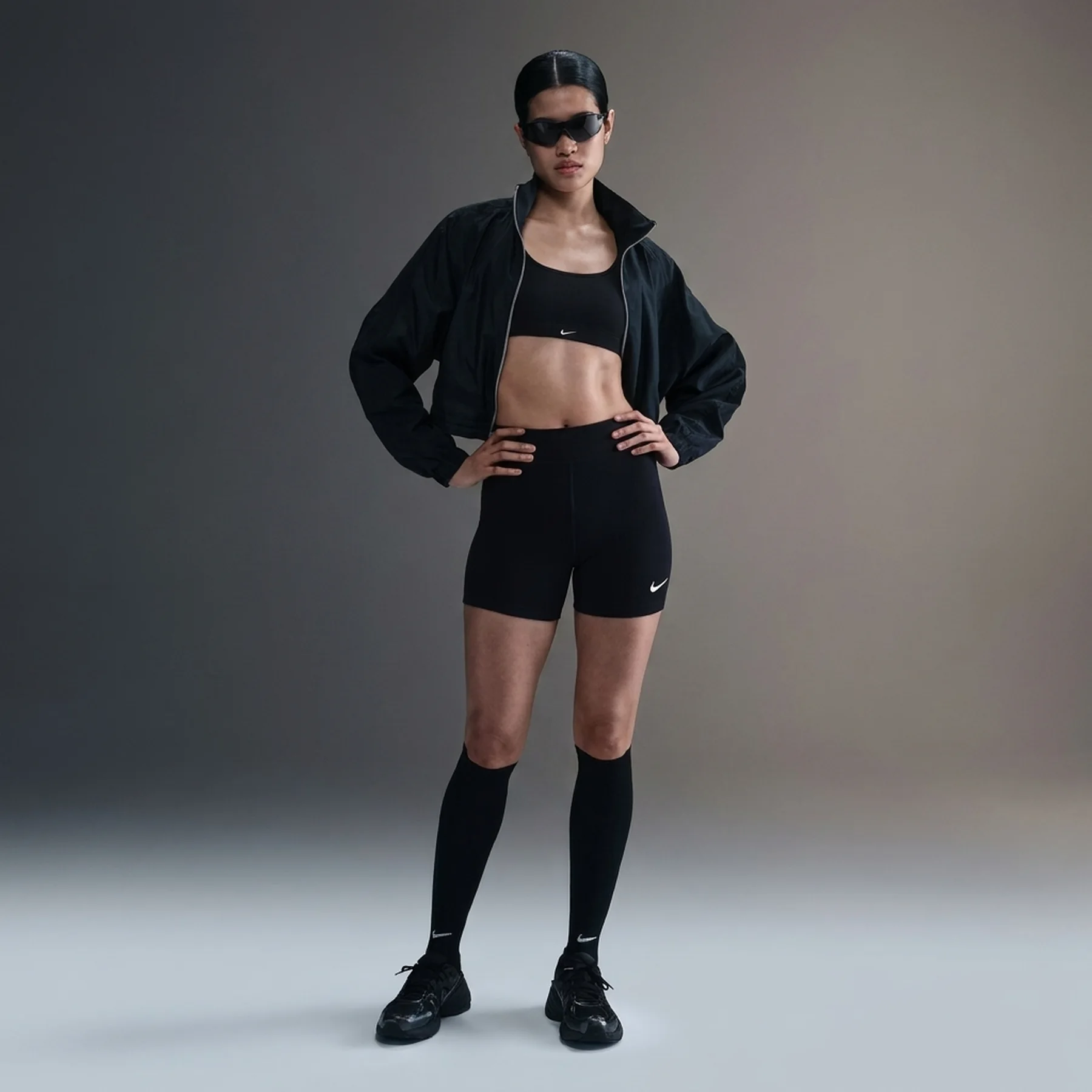 Шорти жіночі Nike Sportswear Classic HJ1019-010