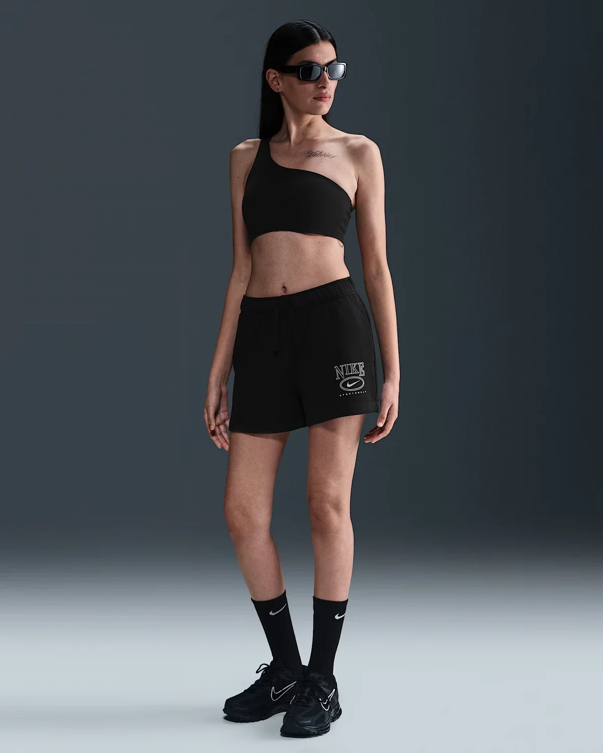 Шорти жіночі Nike Sportswear Club Fleece Graphic Shorts (HJ1282-010)
