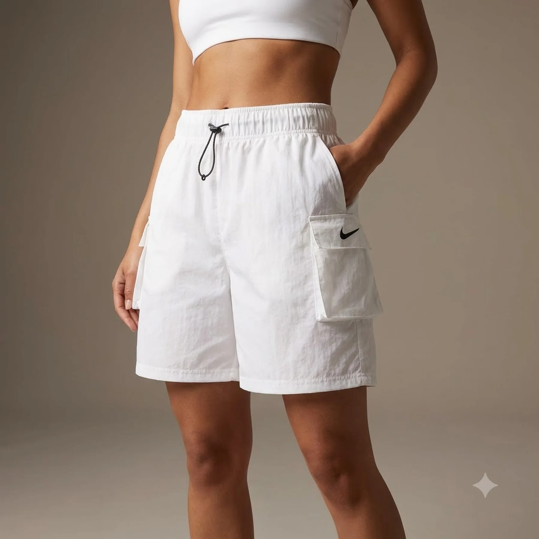 Шорти жіночі Nike Sportswear Essential (DM6247-010)