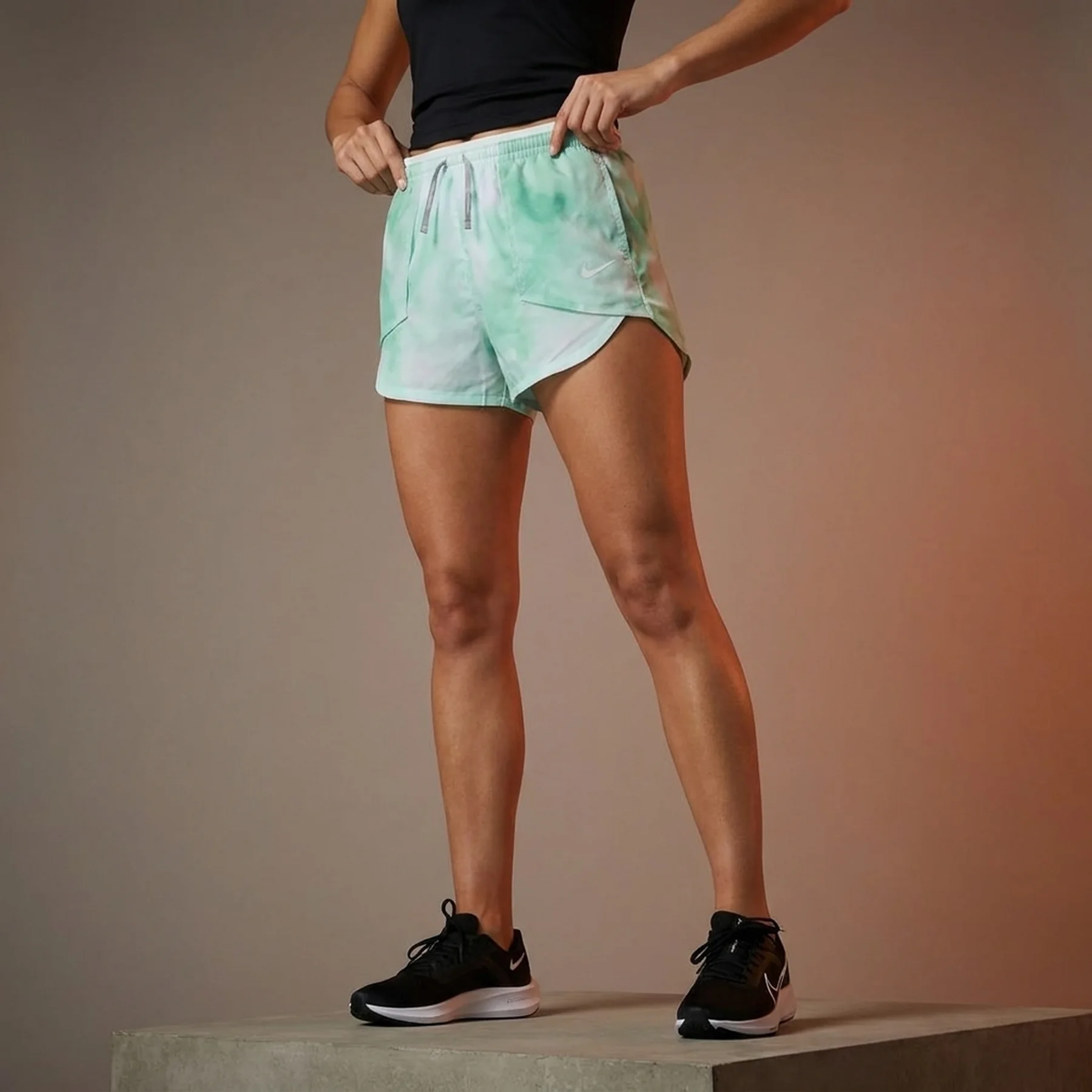 Шорти жіночі Nike Tempo Luxe Icon Clash Green/White (CZ9638-342)
