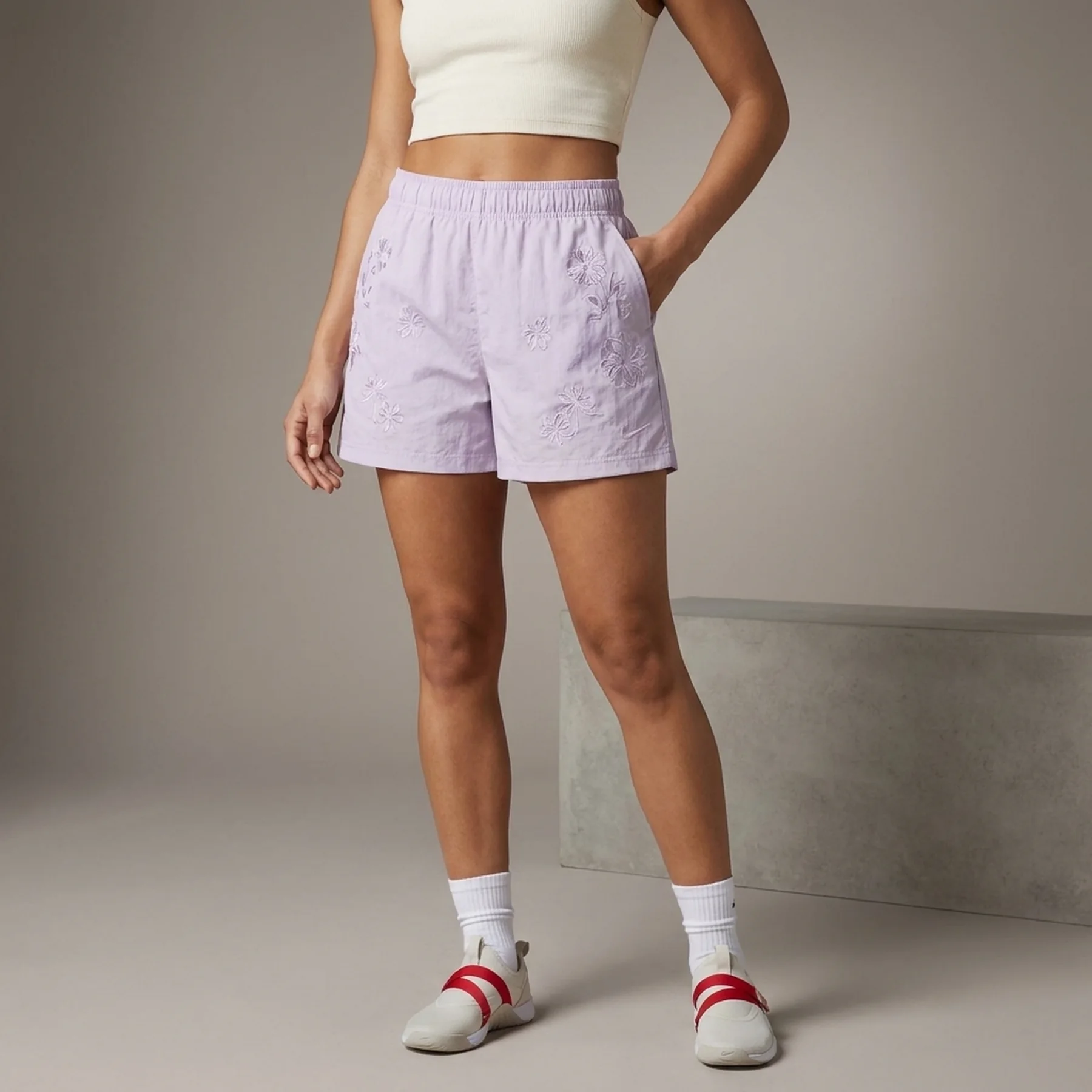 Шорти жіночі Nike Woven Shorts (HJ0093-530)