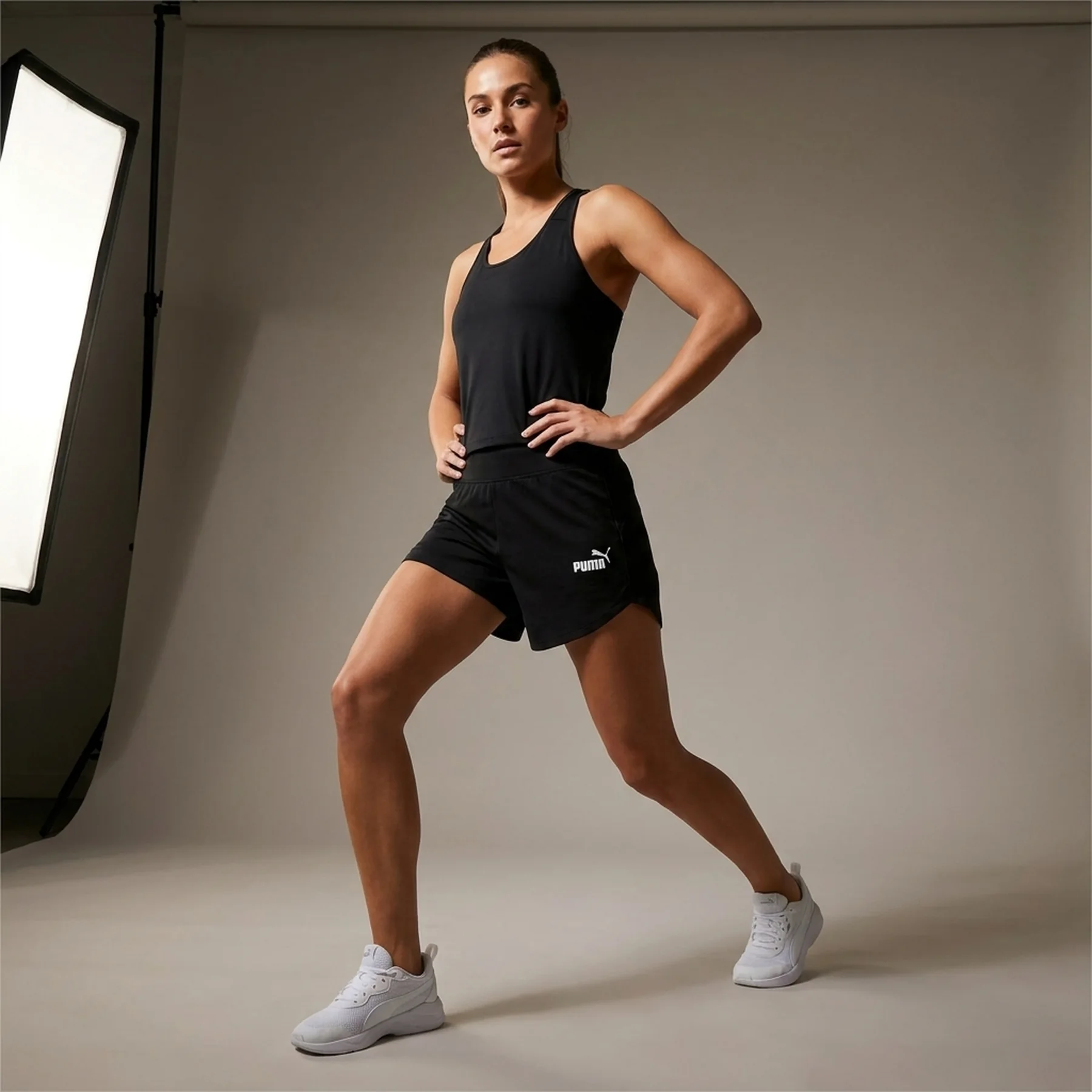 Шорти жіночі Puma Essential Athletic Fashion 5″ High Waist Shorts (848339-01)