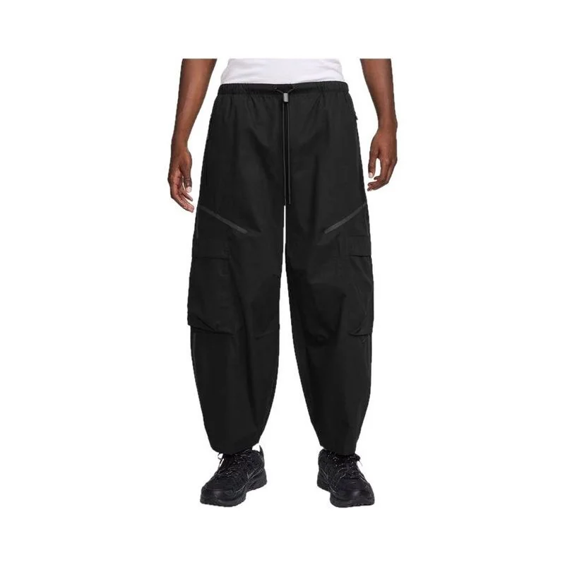 Штани NIKE TECH MEN'S CARGO SNEAKER TROUSERS