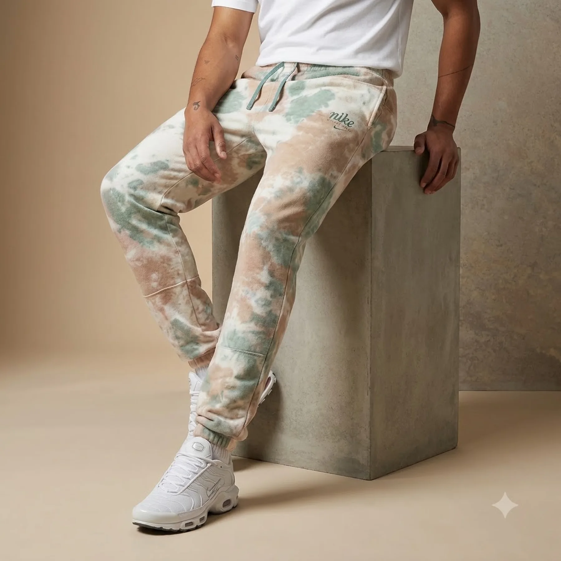Штани Nike Tie Die