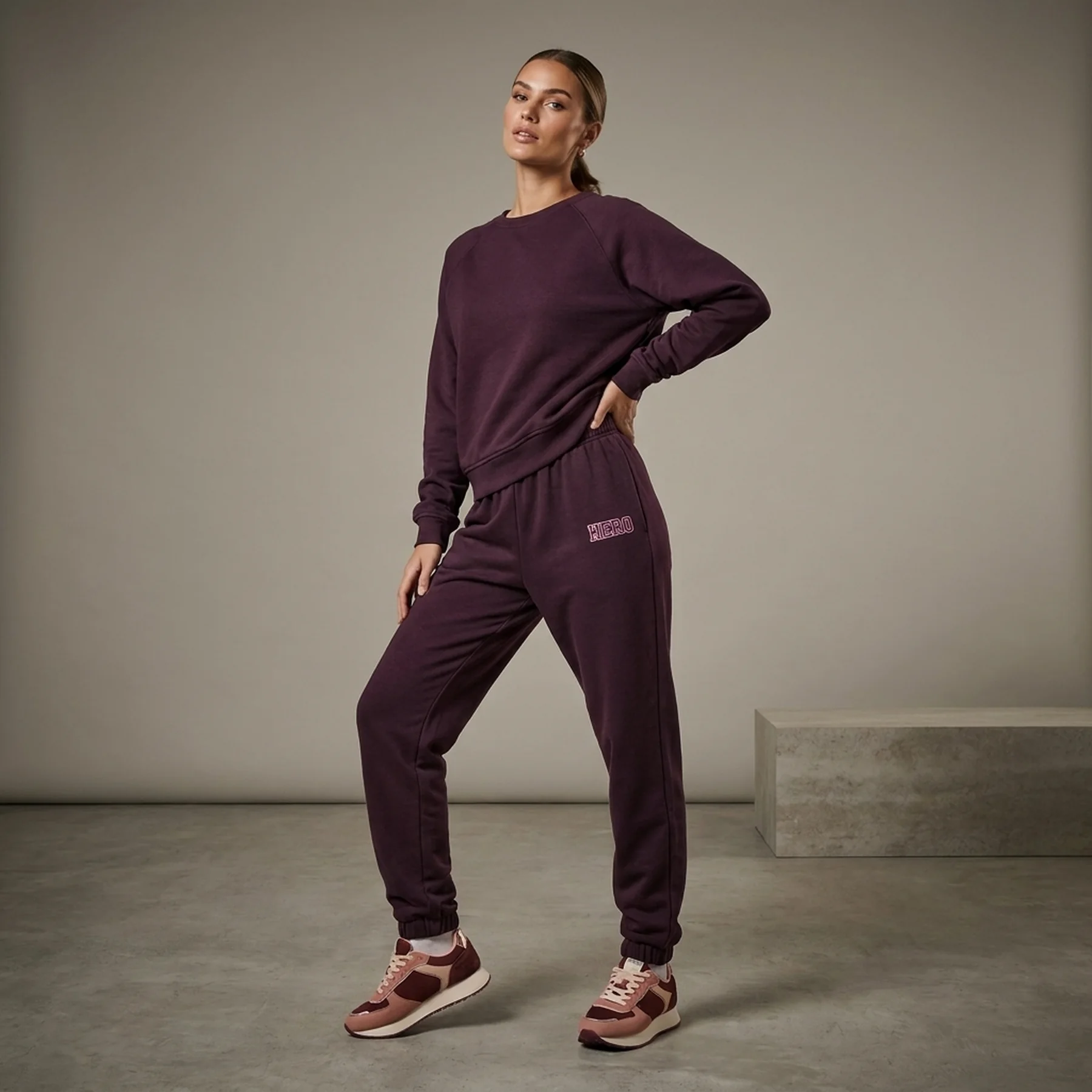 Штани ONLLULA PANT SWT 15244347-Winetasting-Print:HERO ONLY XL Бордовий