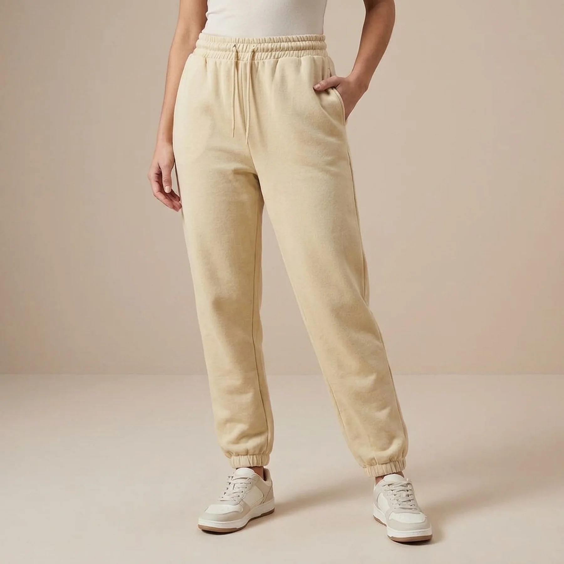 Штани ONLWANTED SWEATPANTS SWT 15235576 Mojave Desert ONLY S Пісочний