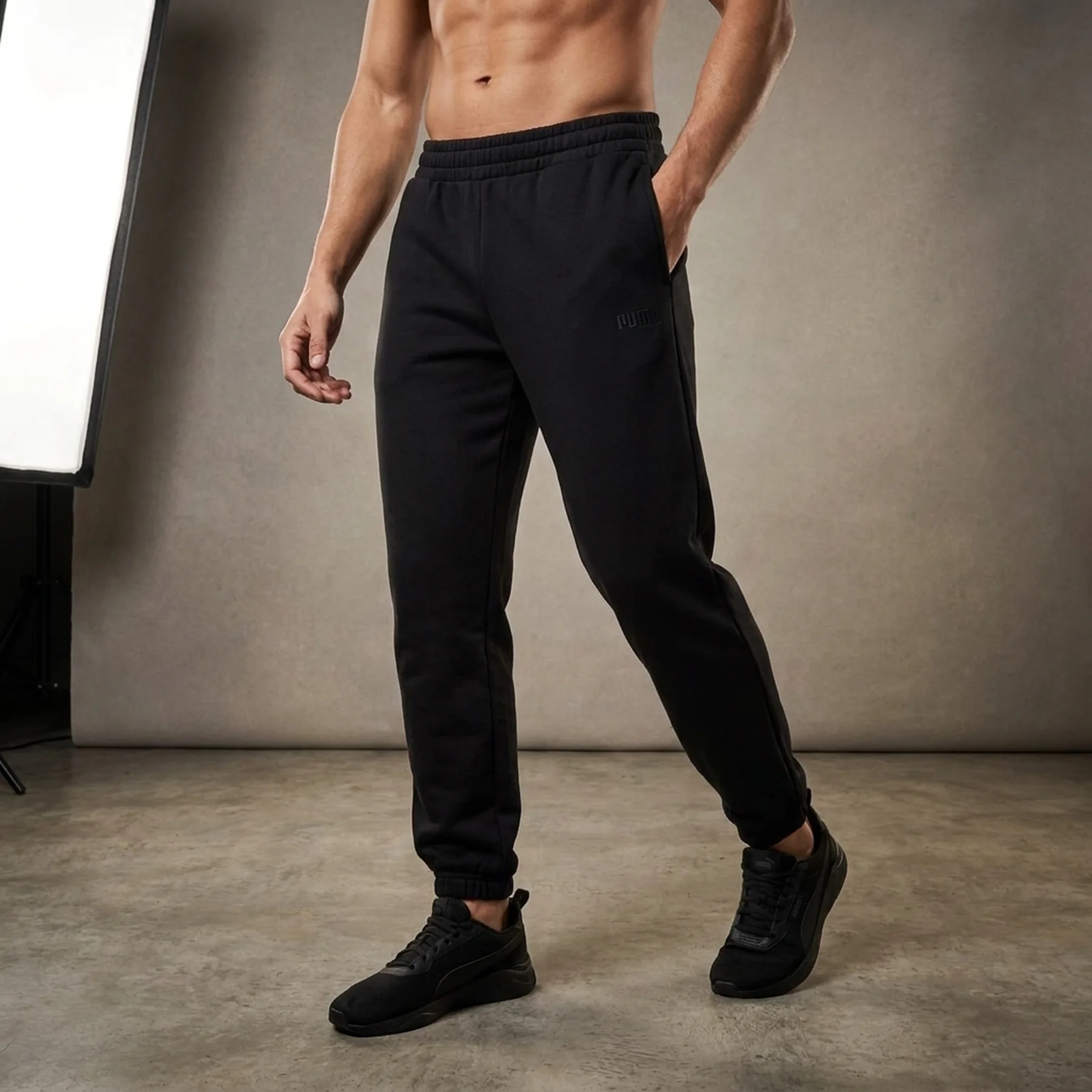 Штани Puma ELEVATED ESS Comf FL
