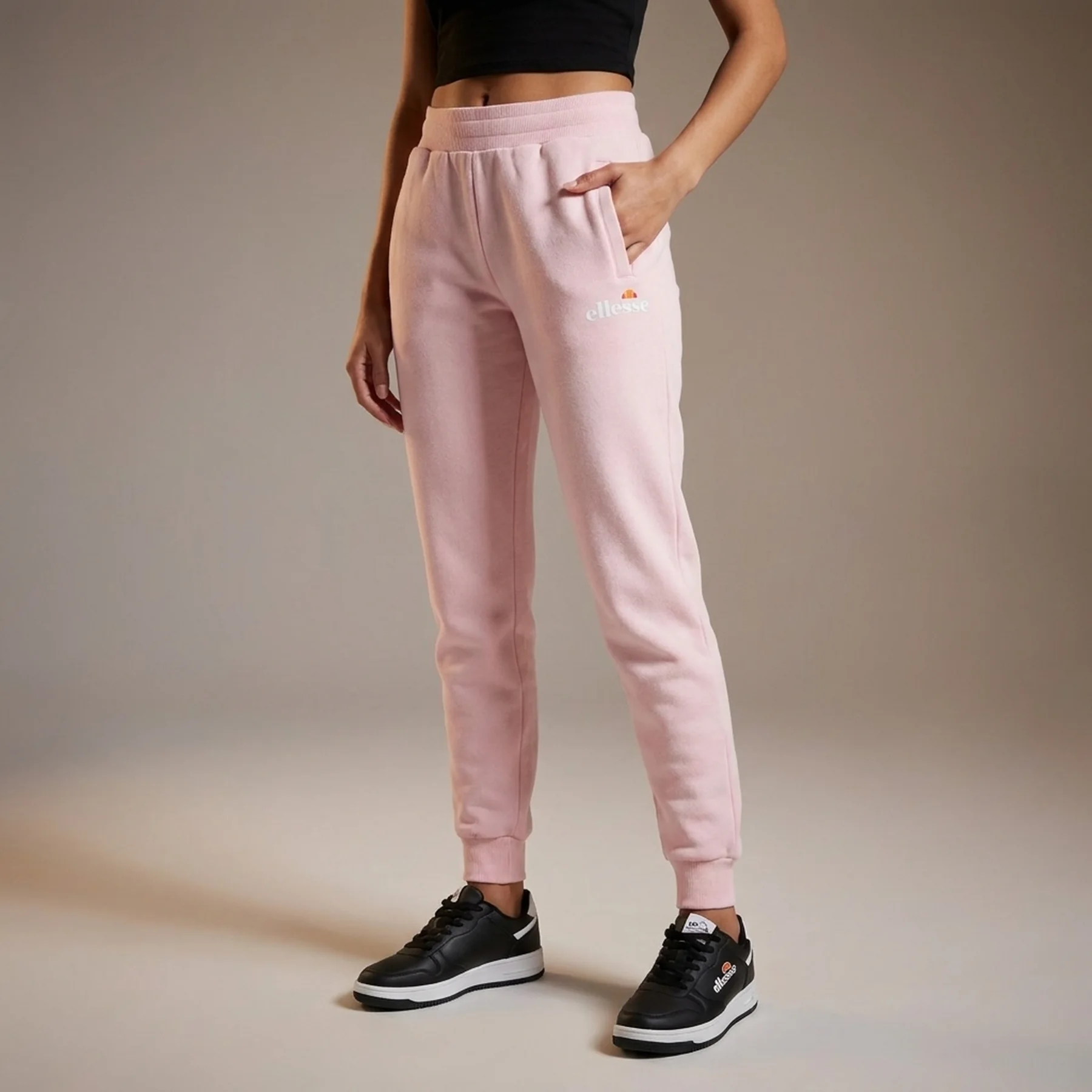Штани SGK13652E0V-LIGHTPNK Ellesse 10 (44-46) Розовий