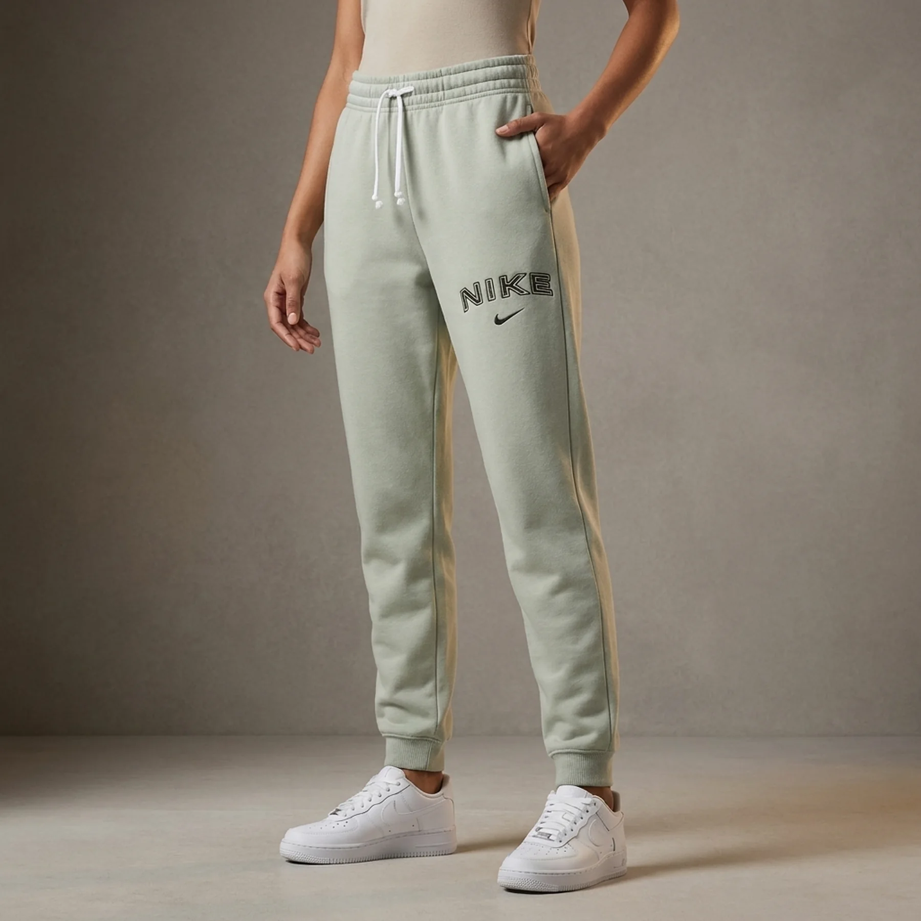 Брюки жіночі Nike Sportswear Phönix (HM9757-370)