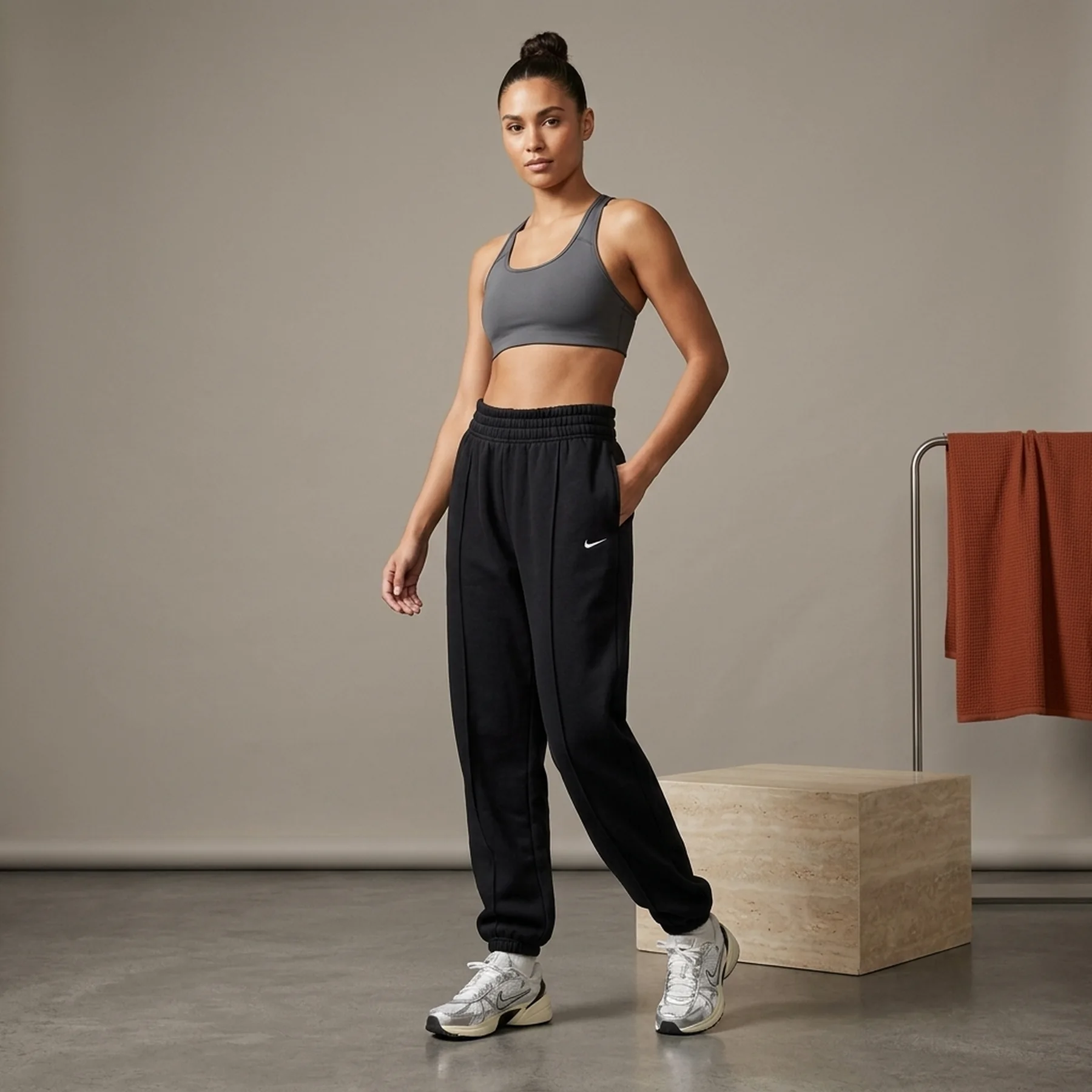 Штани жіночі Nike Nsw Chll Ft Jggr (чорні)