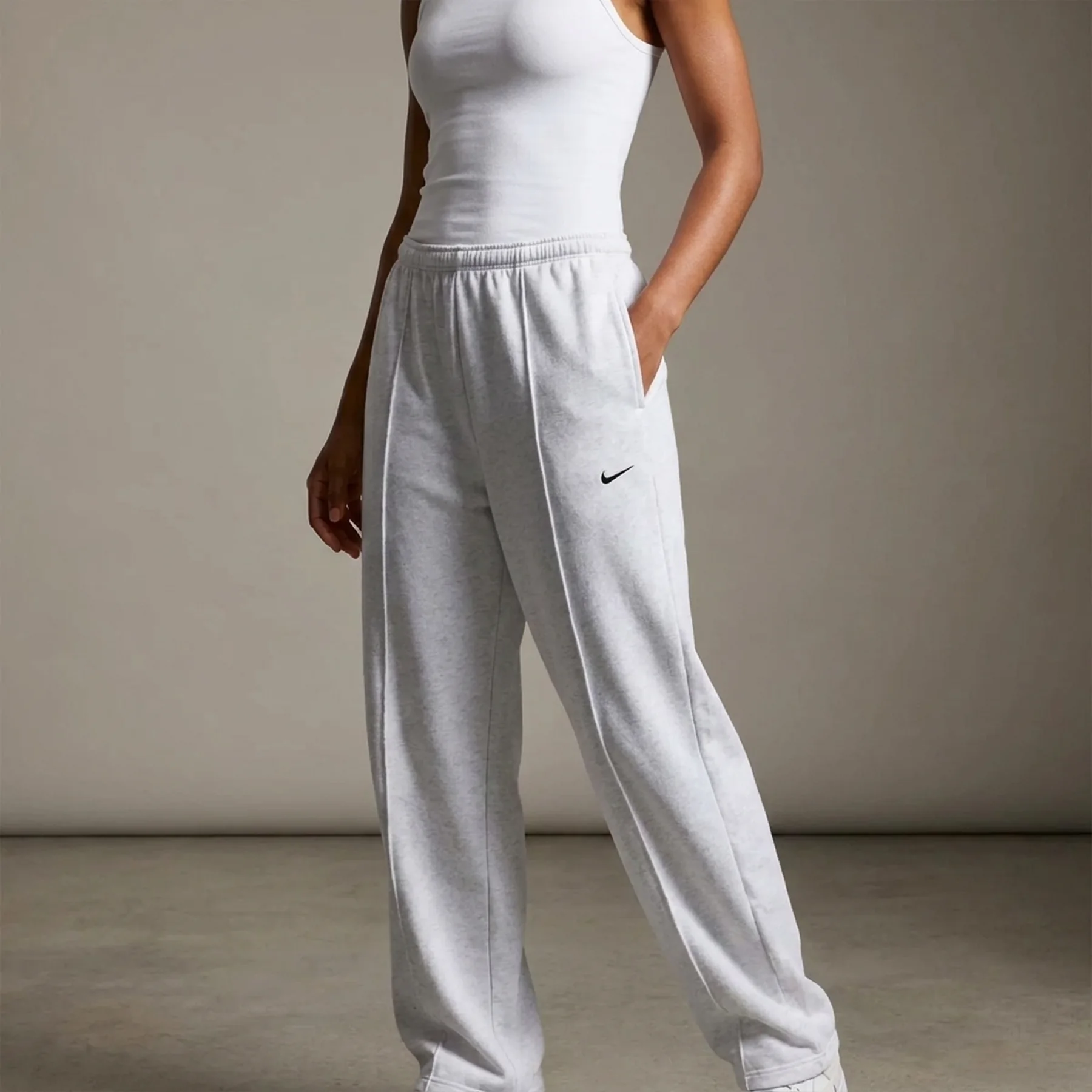 Штани жіночі NIKE W NSW CHLL FT JGGR PANT IF0232-051