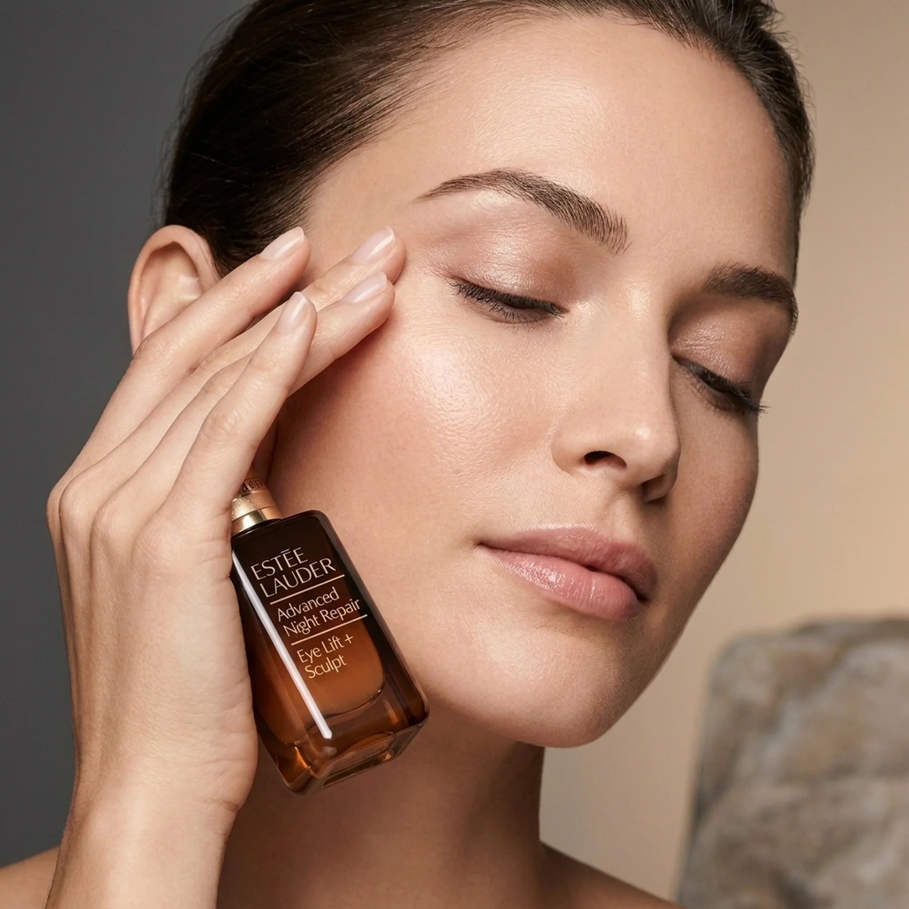 Сыворотка Estee Lauder Advanced Night Repair Eye Lift + Sculpt 15 мл