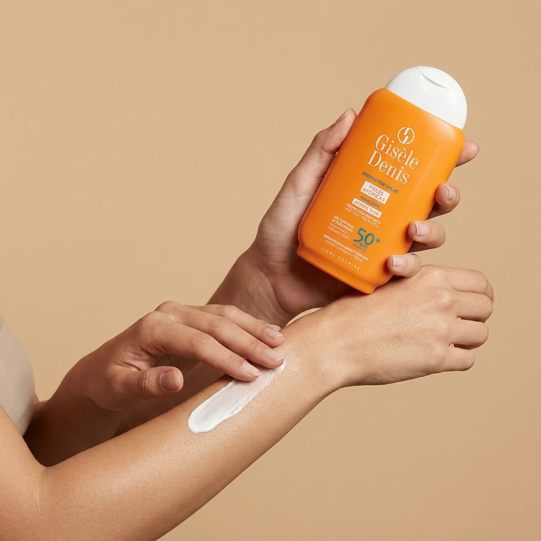 Солнцезащитный лосьон для кожи, склонной к аллергии Gisele Denis Sunscreen Atopic Skin Lotion SPF 50 200 мл