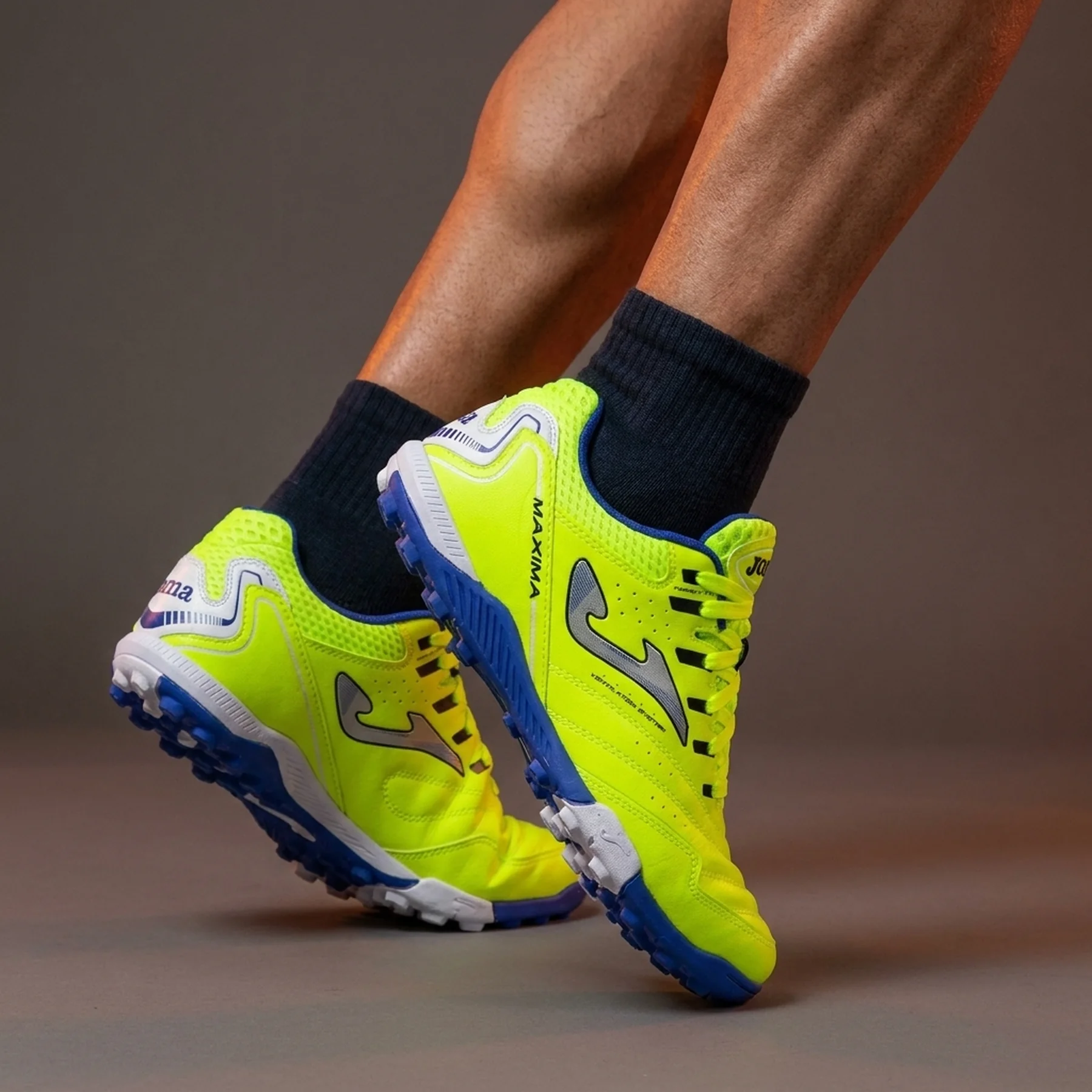 Сороконіжки Joma MAXIMA